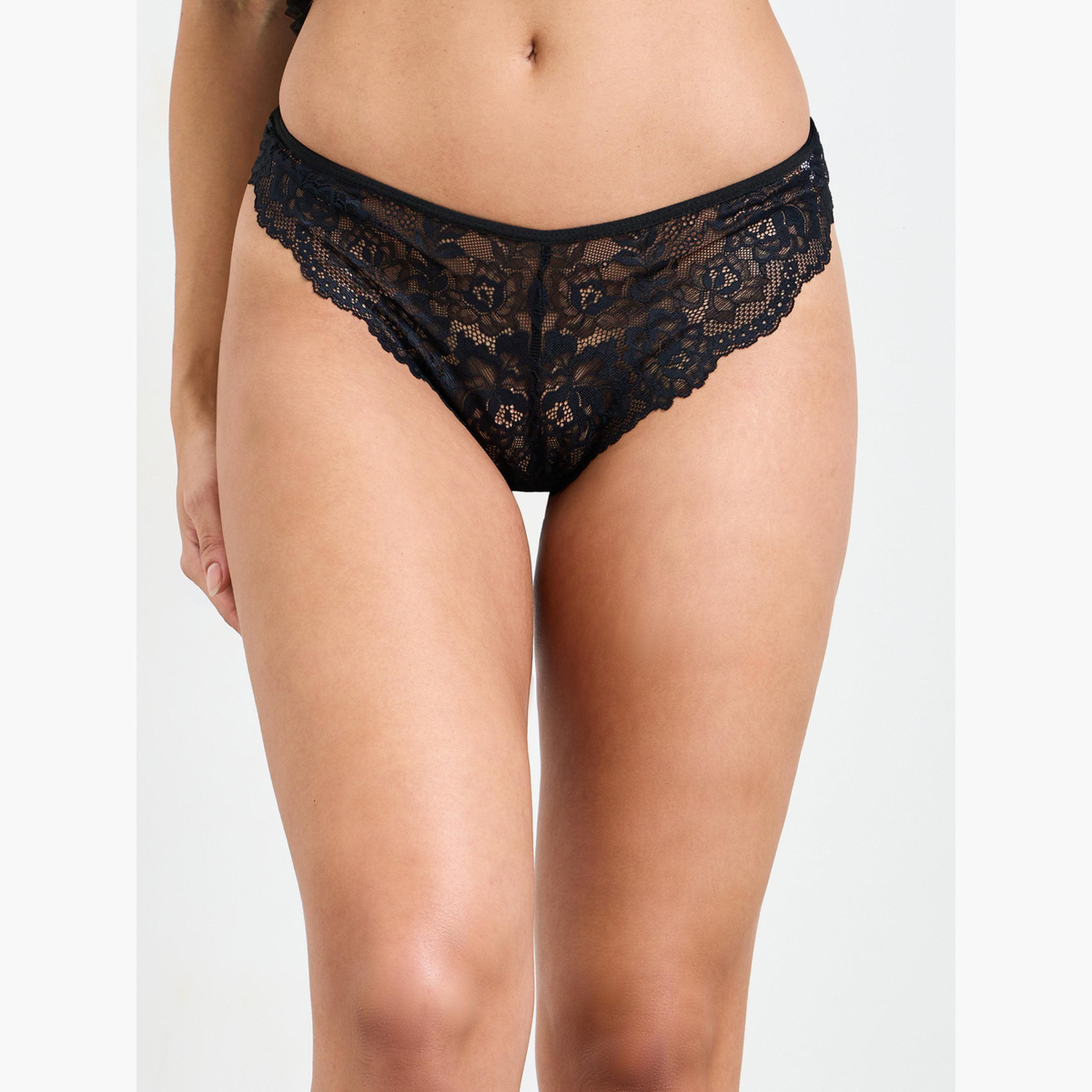 مجموعة من كلوت وبيبي دول دانتيل بتفاصيل كشكش-women-clothing-lingerie-babydollsandbodysuits-image-4
