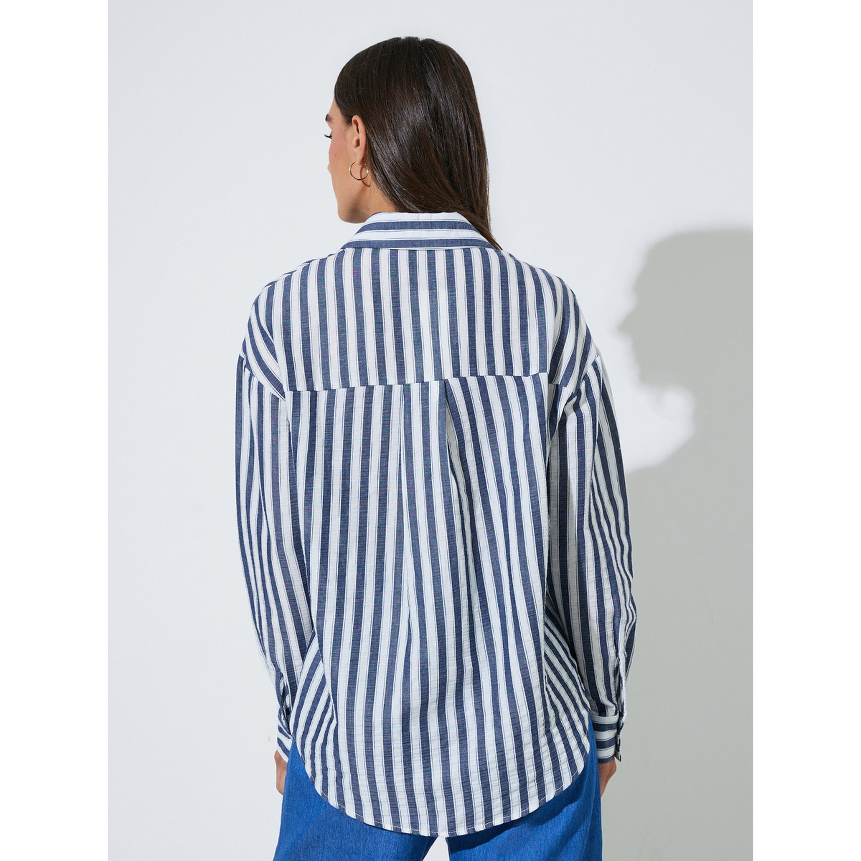 ستايلي - قميص  طويل مخطط باللون الأزرق الداكن بقصة واسعة-women-clothing-shirtsandblouses-shirts-image-4
