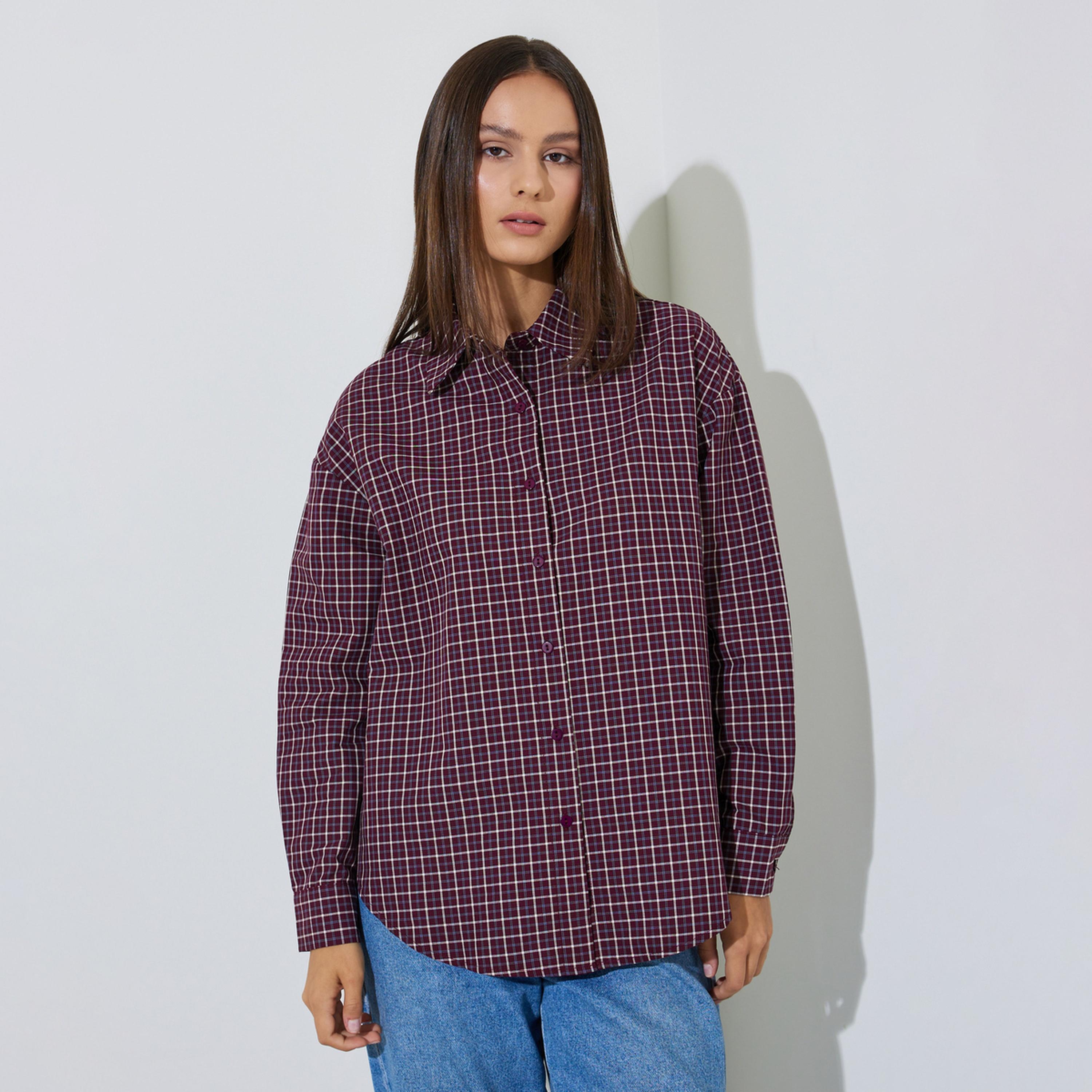 ستايلي - قميص طويل واسع بنقشة مربعات باللون العنابي-women-clothing-shirtsandblouses-shirts-image-1