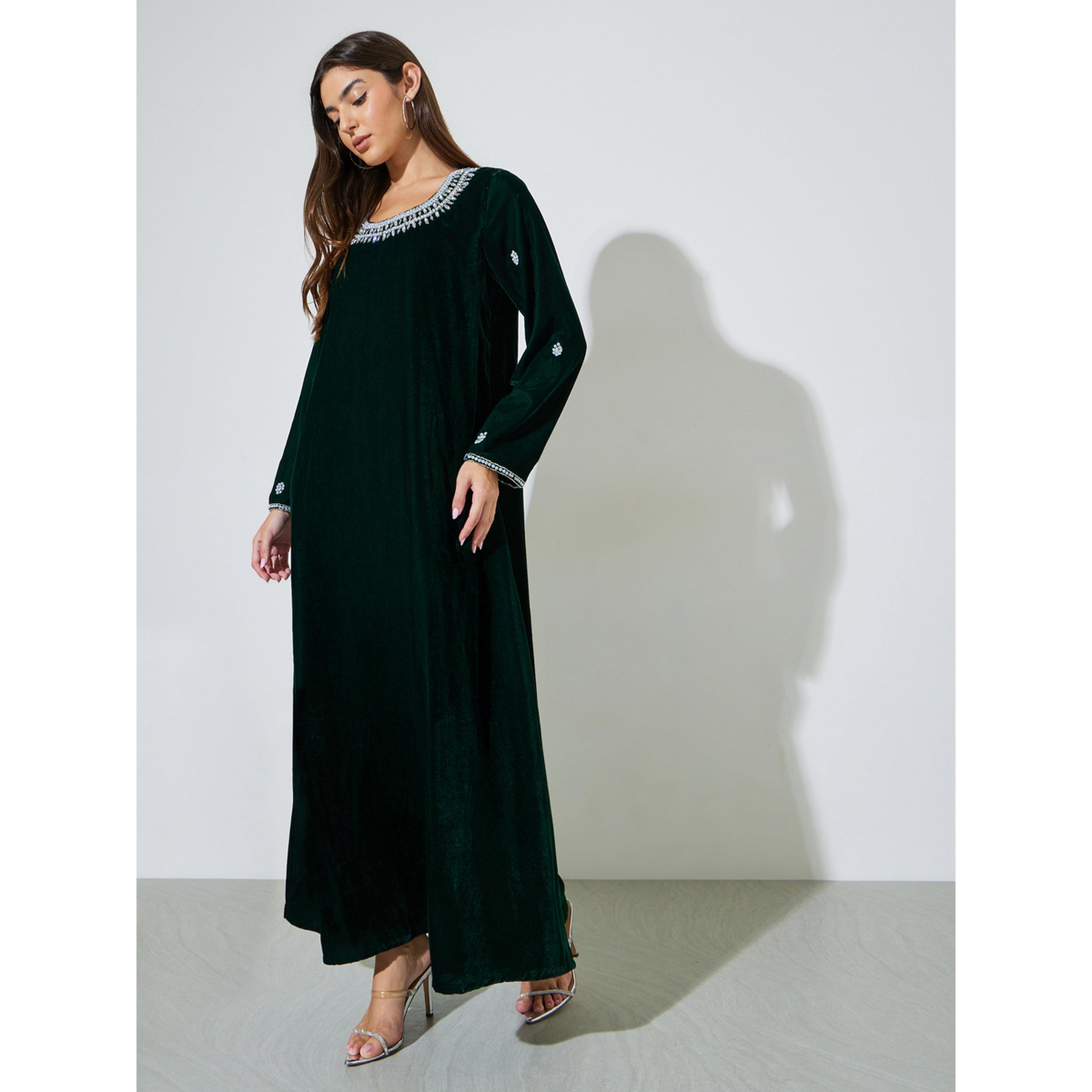 Amirah X Styli Dark Green Rhinestone Embellished Velvet Jalabiya-women-arabicclothing-jalabiyas-image-3