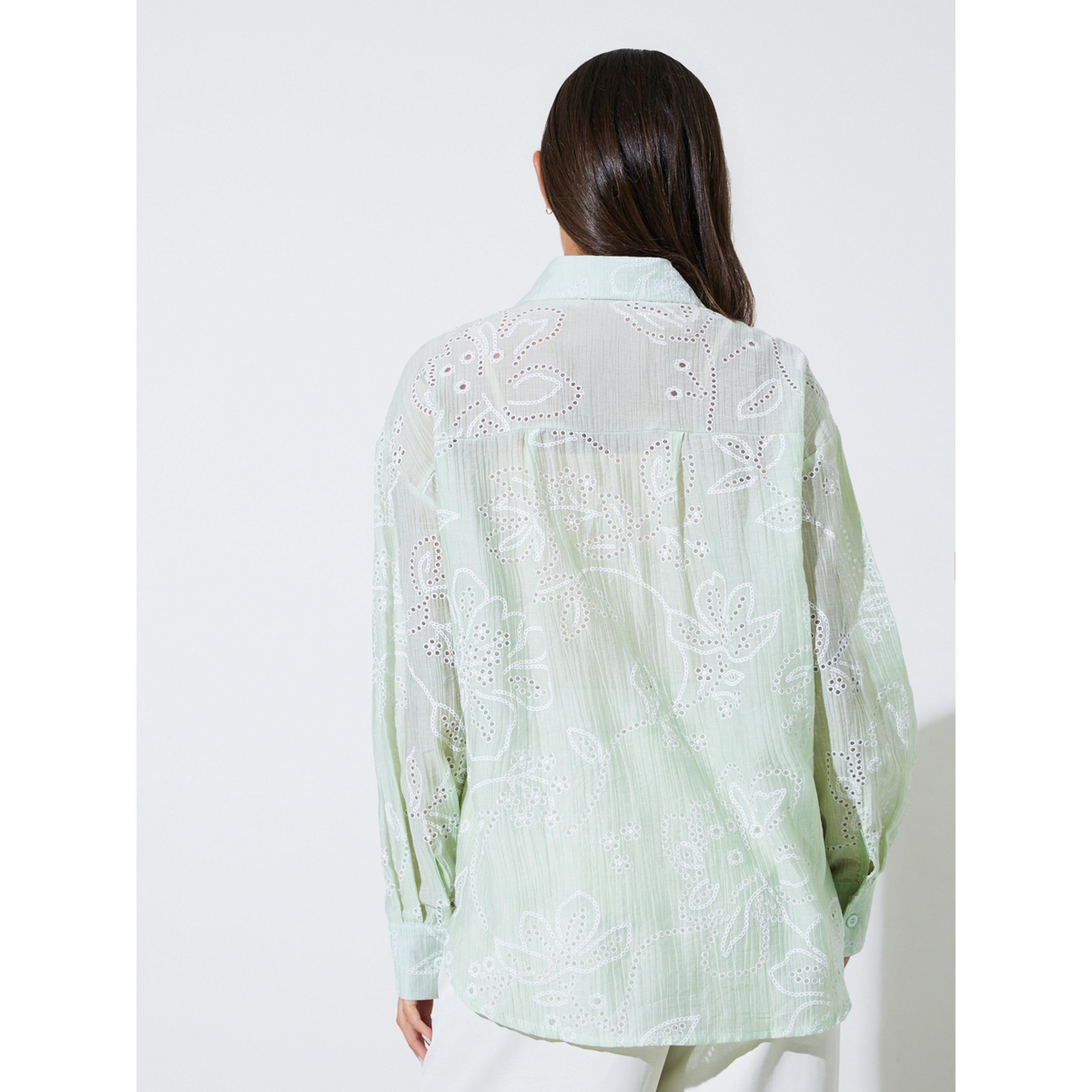 بلوزة واسعة طويلة بتطاريز مفرغة باللون الأخضر النعناعي-women-clothing-shirtsandblouses-shirts-image-4