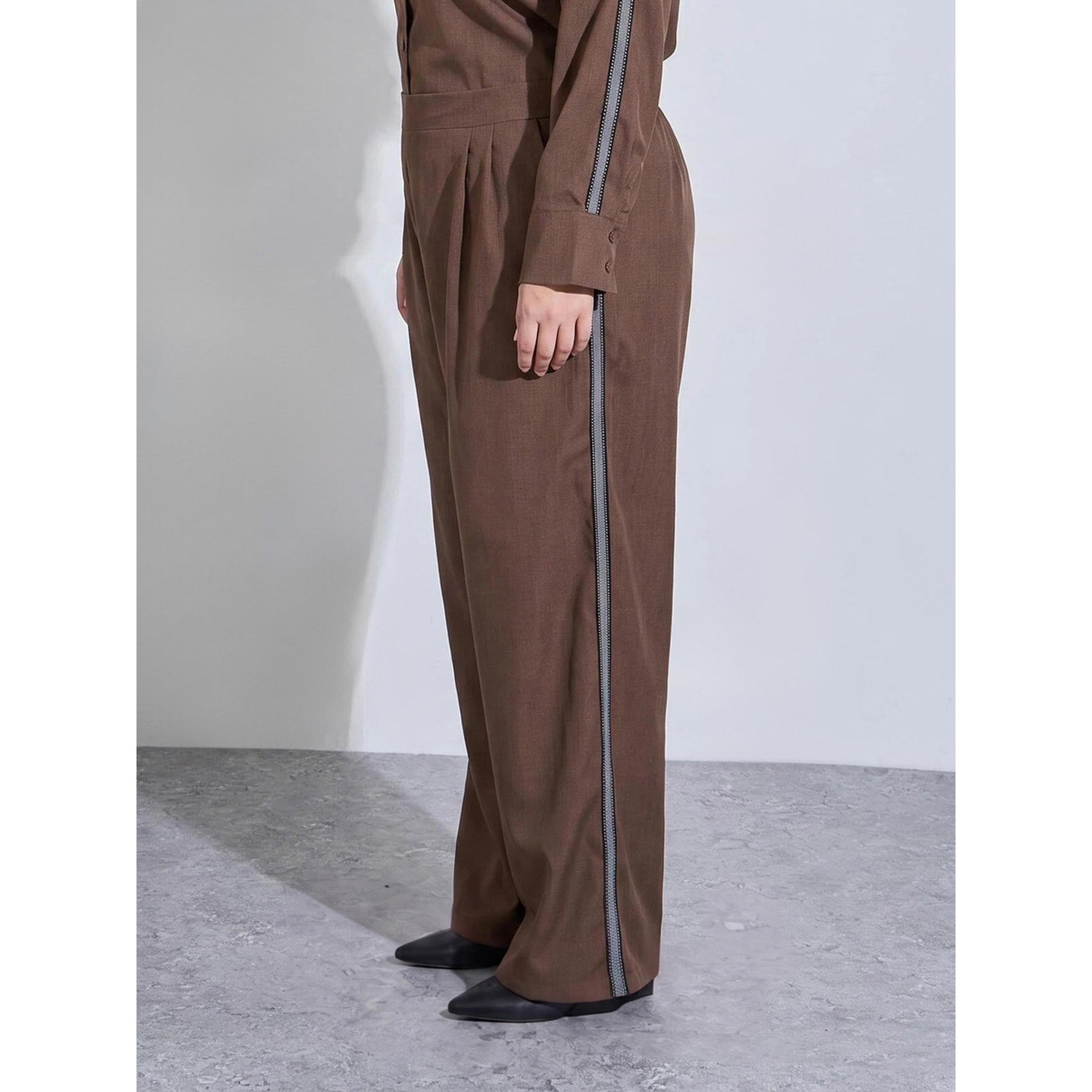 Styli Plus Size Brown Wide Leg Trousers with Side Stripe Detail-women-clothing-plussize-joggers-image-1