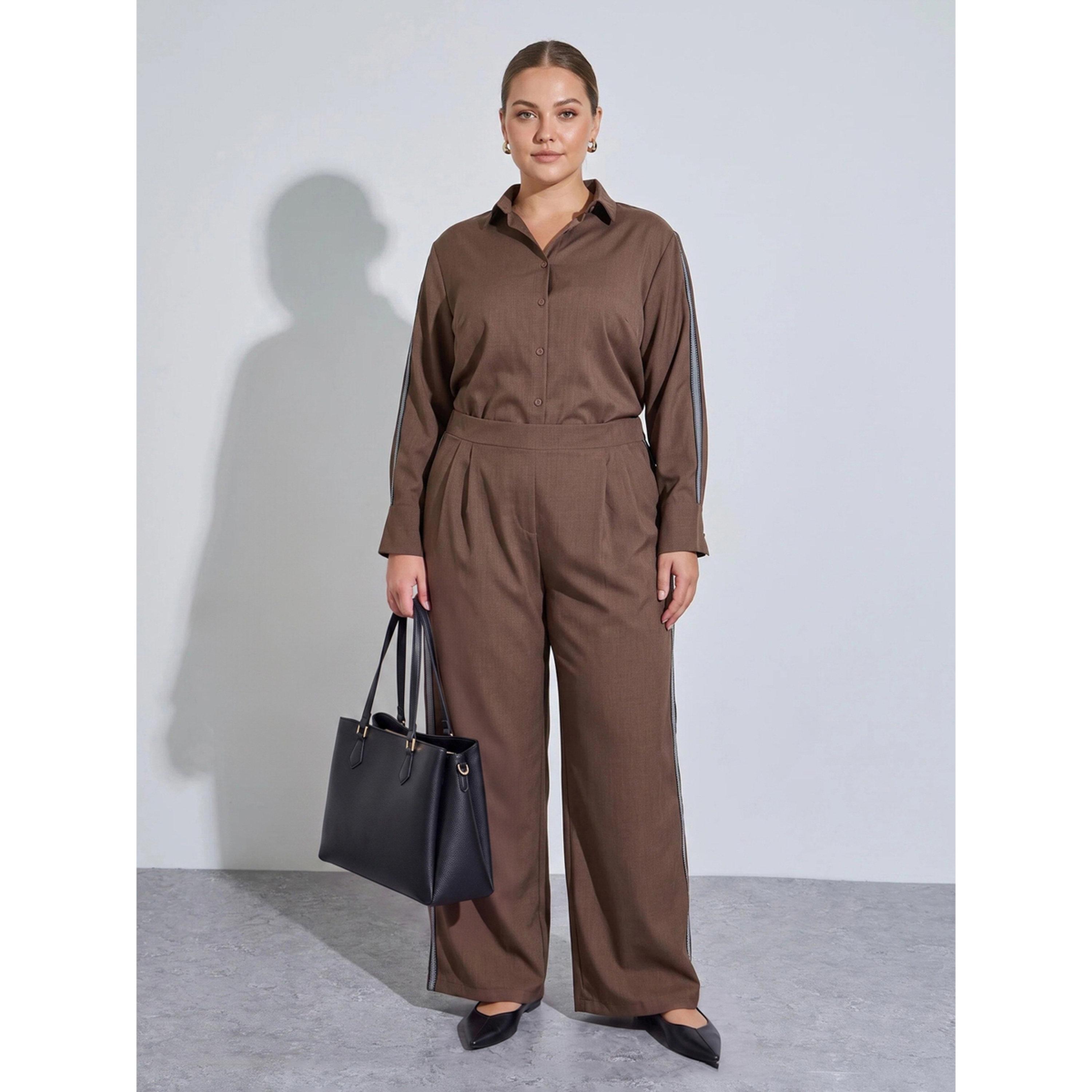 Styli Plus Size Brown Wide Leg Trousers with Side Stripe Detail-women-clothing-plussize-joggers-image-2