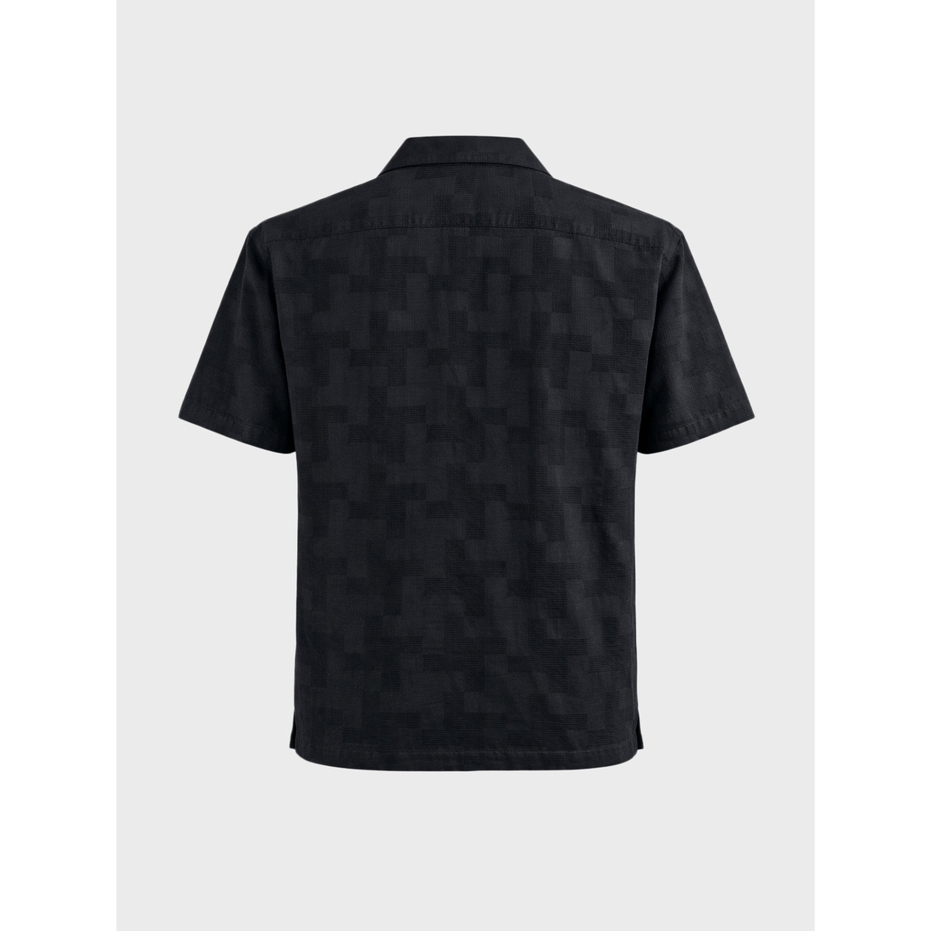 قميص بياقة كوبان وقصة مريحة وتفاصيل بارزة الملمس للرجال-men-clothing-shirts-image-6