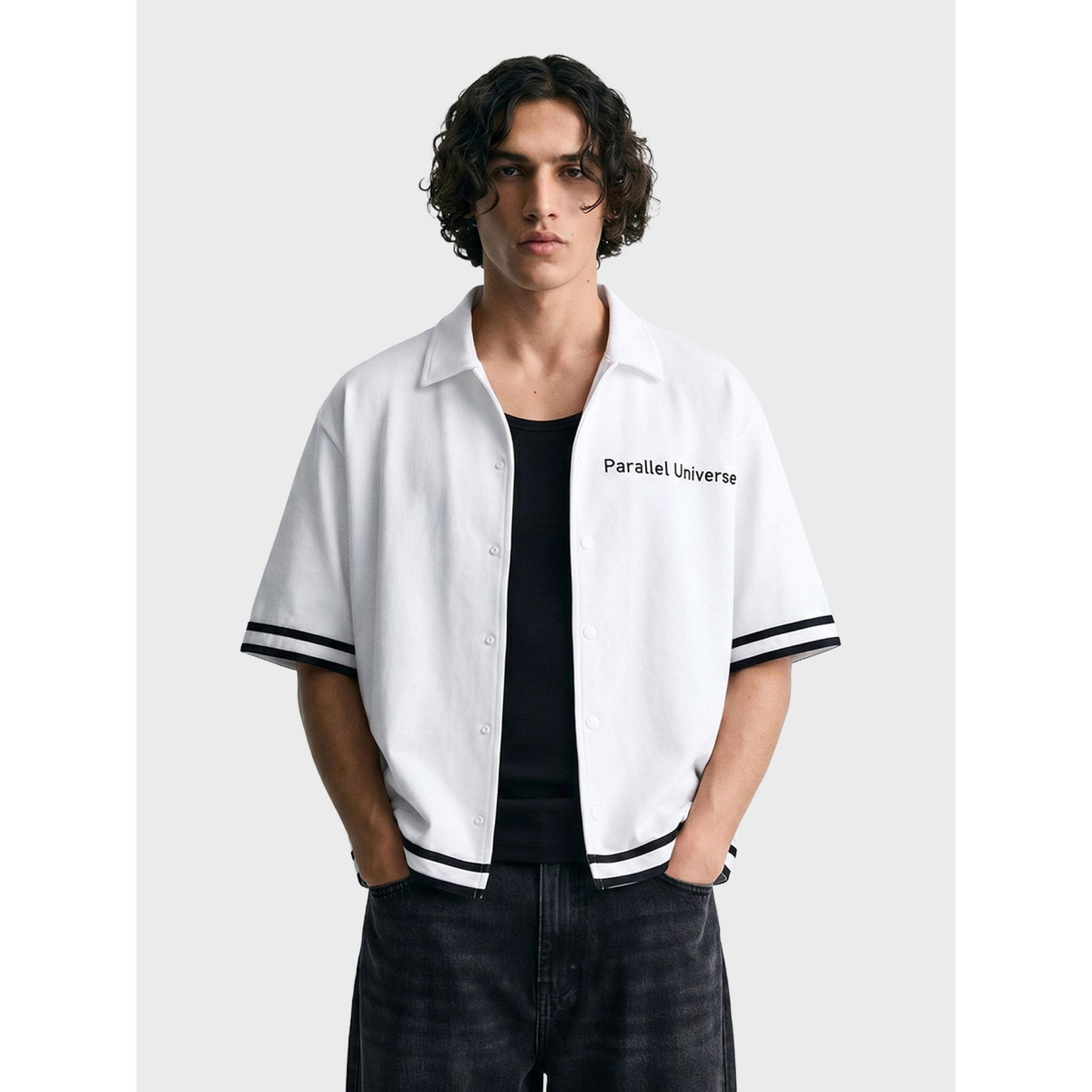 قميص مطرز بياقة بولو وقصة بوكسي للرجال-men-clothing-shirts-image-1