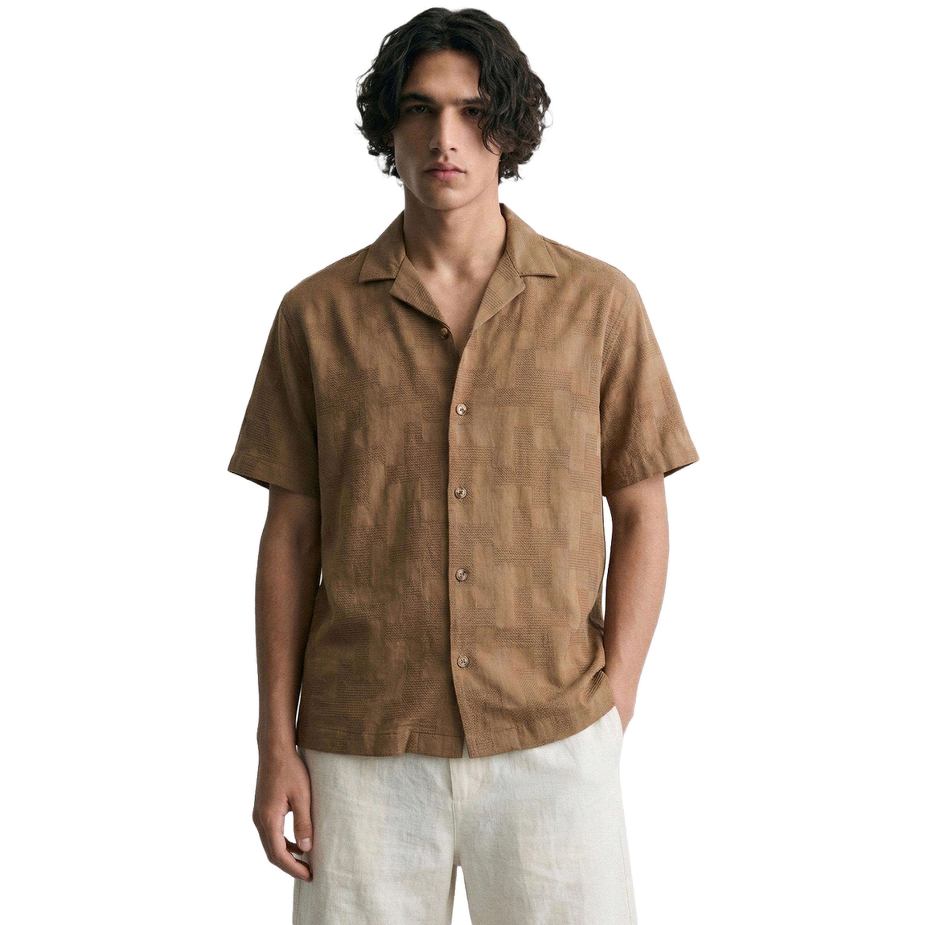 The Indian Garage Co X Styli Men Relaxed Fit Textured Cuban Collar Resortwear Shirt-men-clothing-shirts-image-1