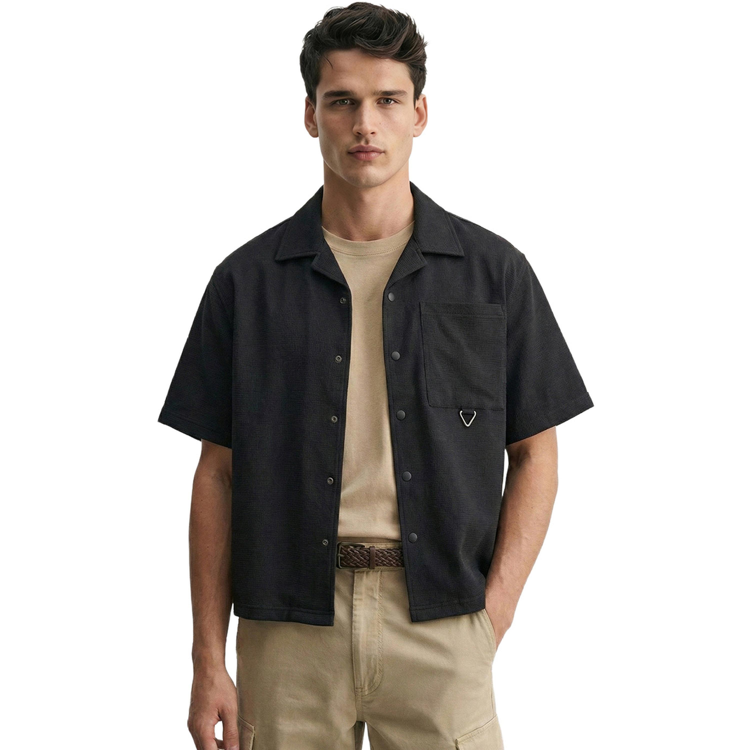 قميص كاجوال بياقة كوبان وقصة بوكسي وتفاصيل بارزة الملمس للرجال-men-clothing-shirts-image-1