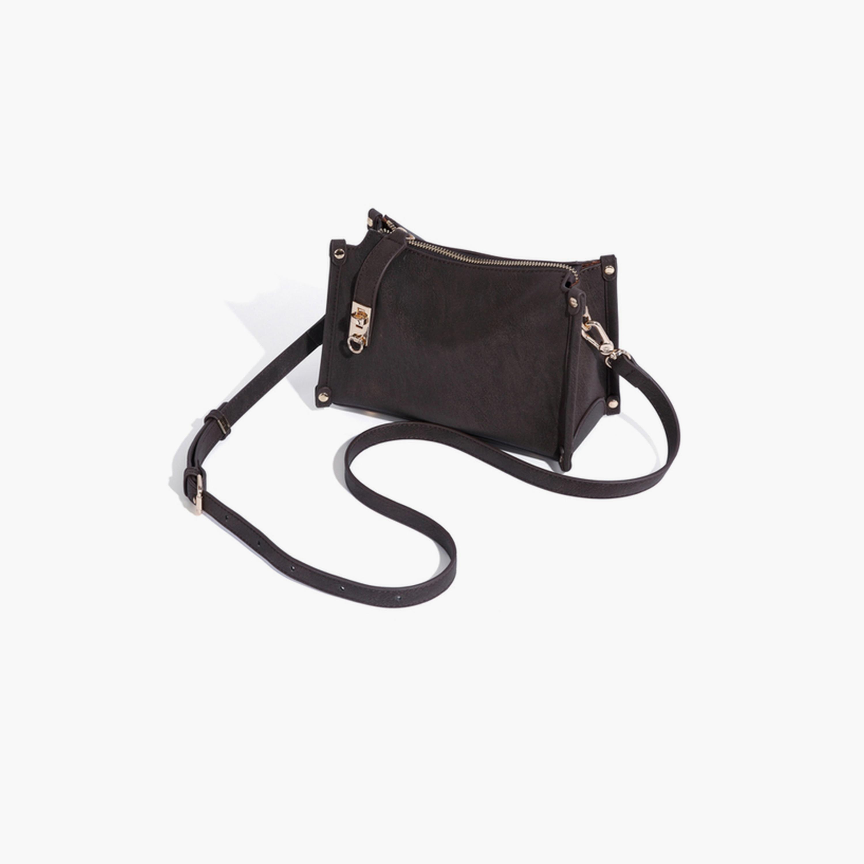 شنطة كروس سادة باللون البني القهوة-women-bagsandwallets-handbags-image-5