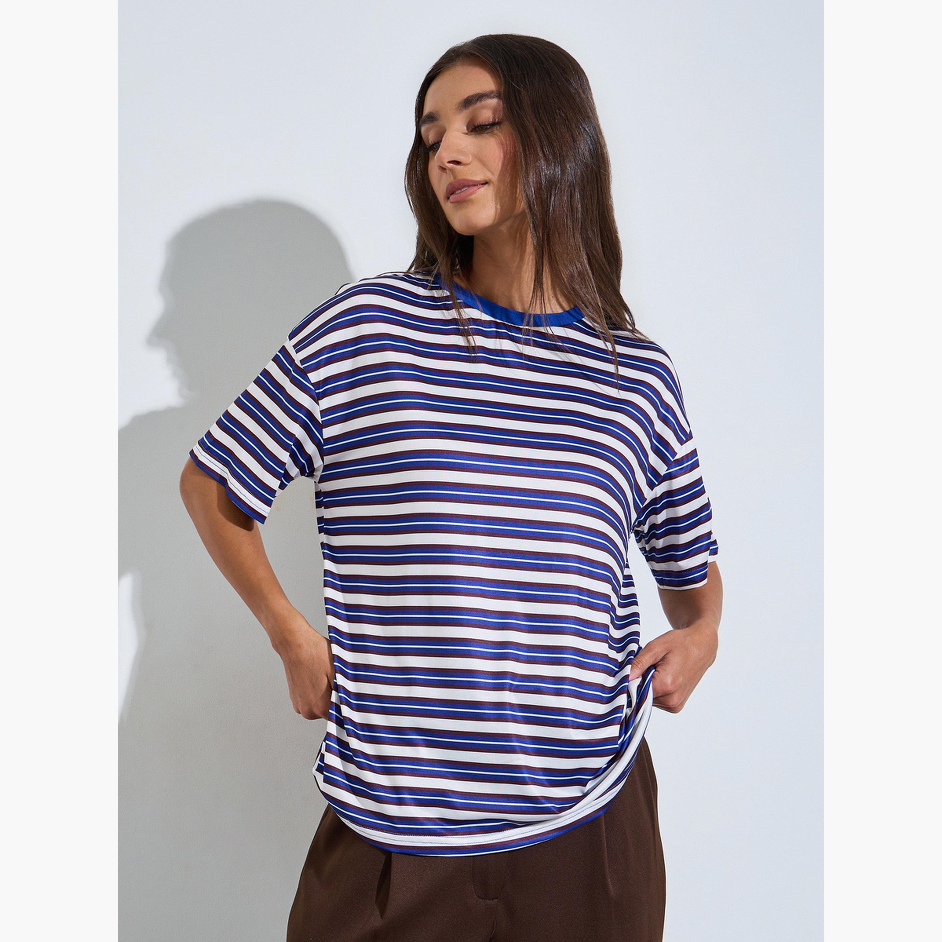 تيشيرت واسع بكتف منسدل ونمط مخطط-women-clothing-tshirts-image-1