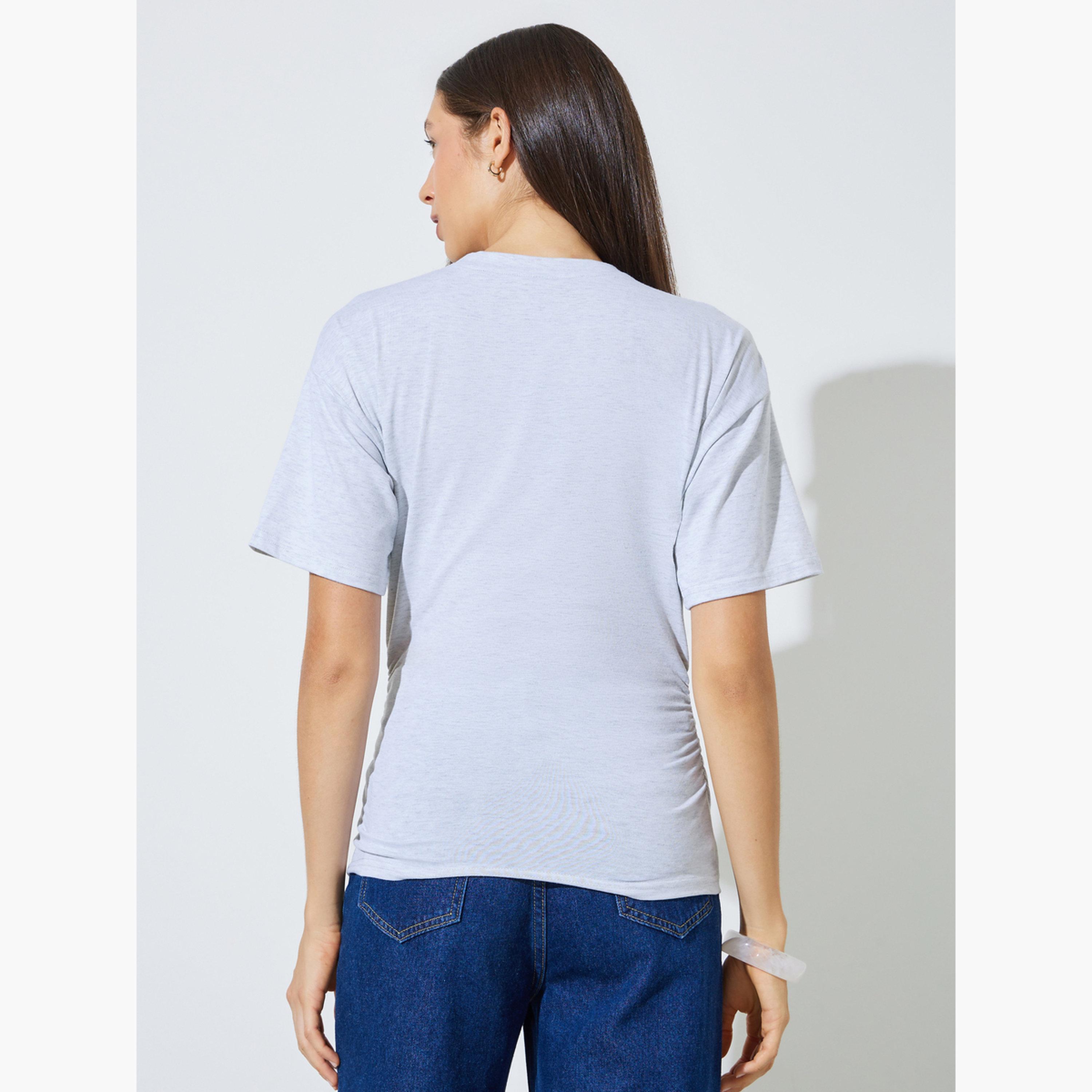 تيشيرت بقصة ضيقة وتفاصيل مجمعة-women-clothing-tshirts-image-4