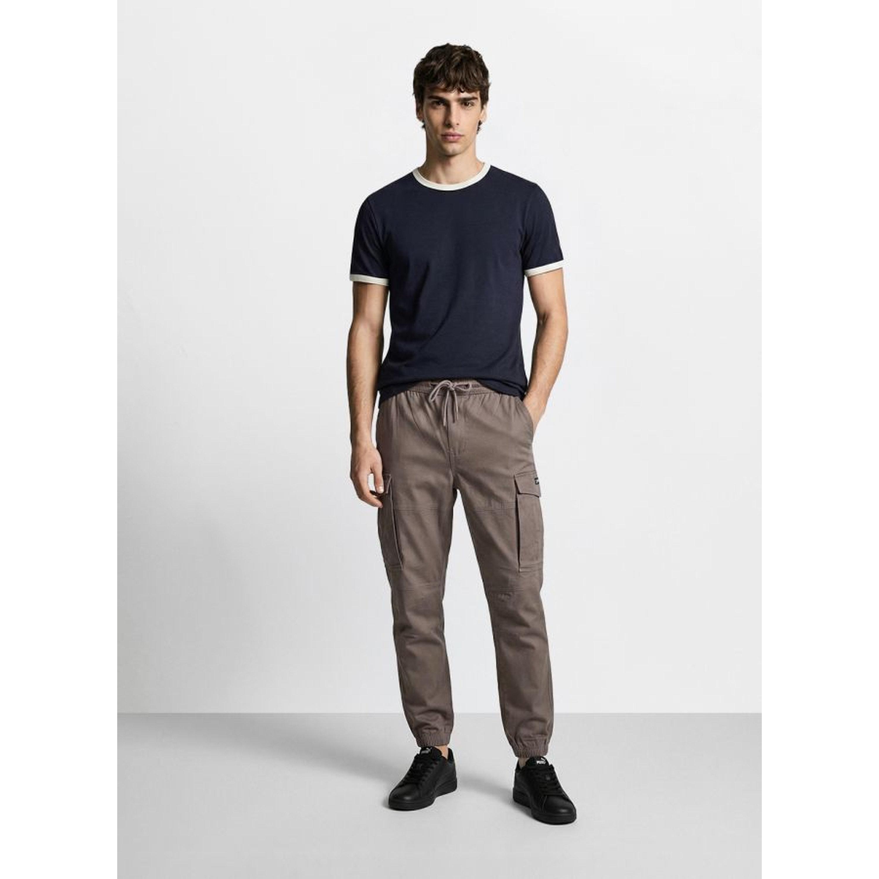 جوغر كارجو سادة بقصة عادية-men-clothing-joggers-image-2