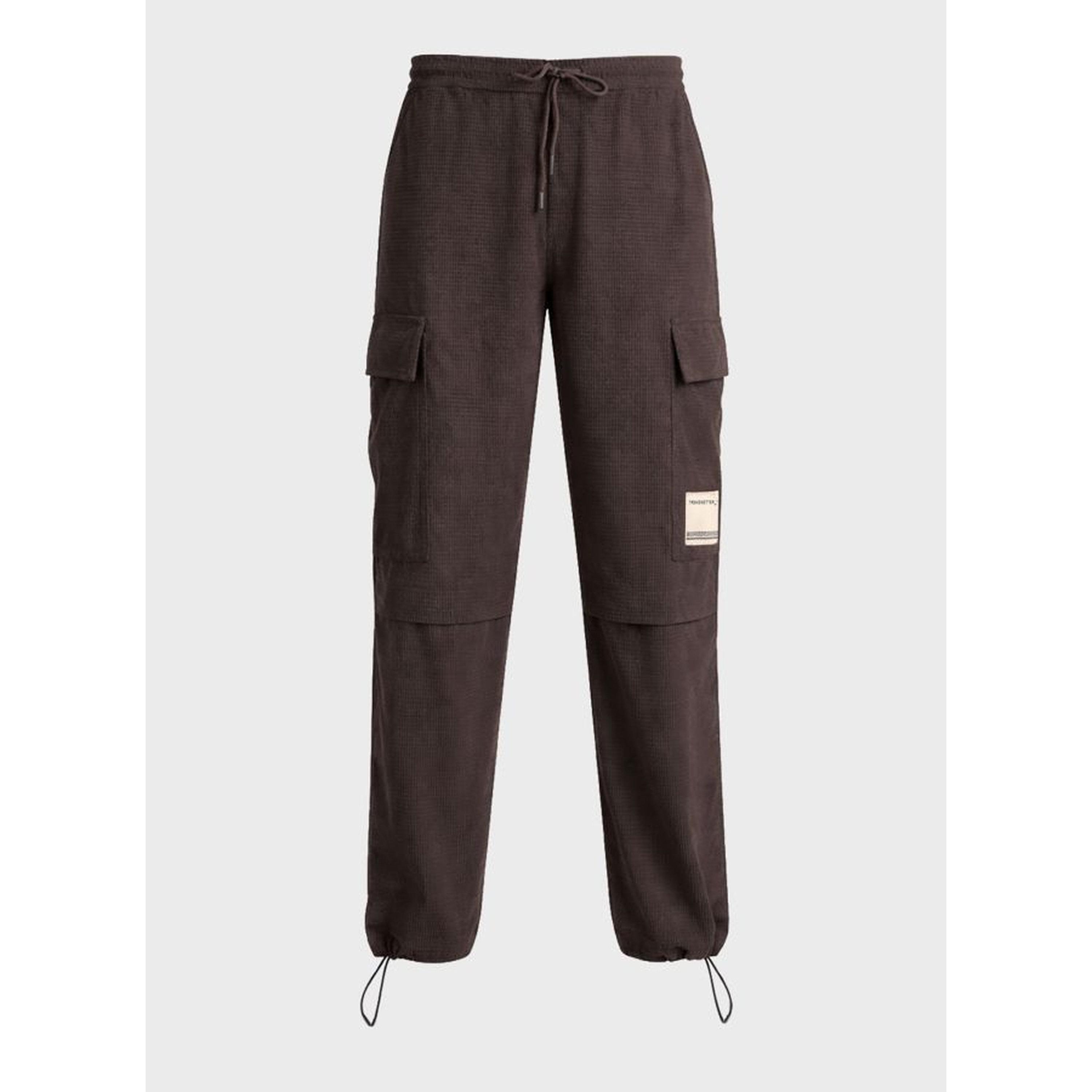 جوغر كارجو بتفاصيل بارزة الملمس وقصة واسعة جداً-men-clothing-joggers-image-5