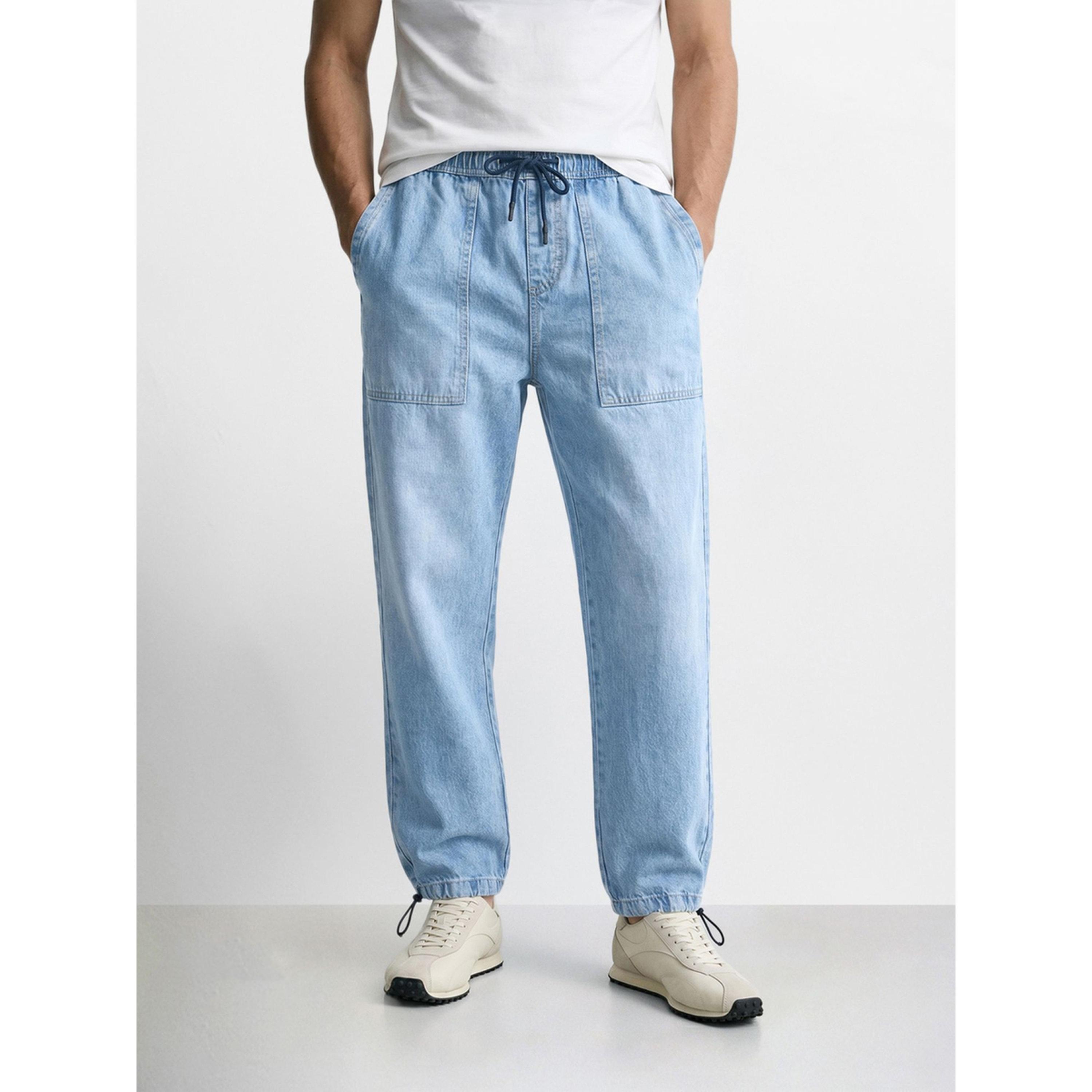 جينز جوغر سادة بقصة مريحة للرجال-men-clothing-jeans-image-1