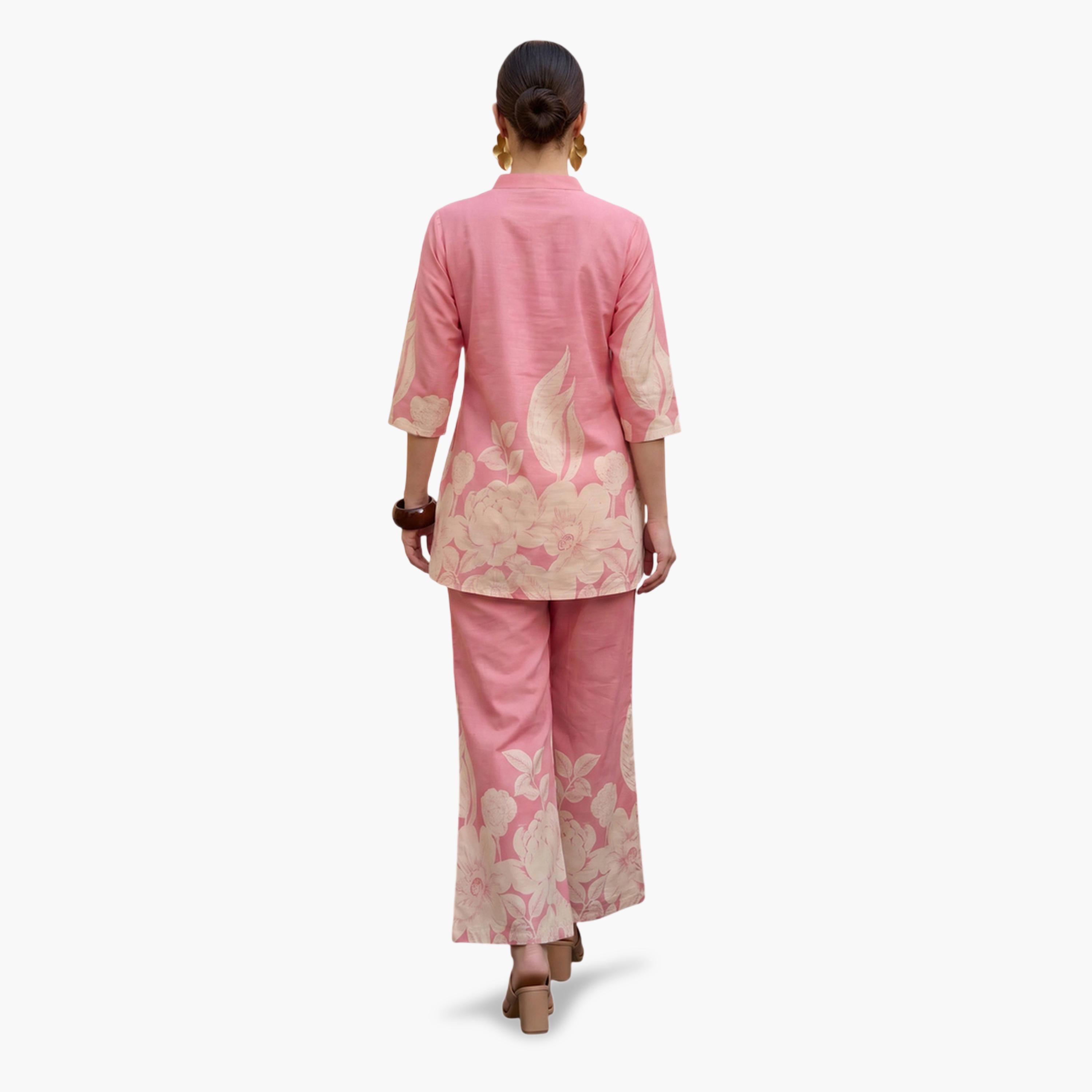 طقم منسق من بنطال وتونيك بطبعة أزهار باللون الوردي-women-clothing-coordsets-image-2