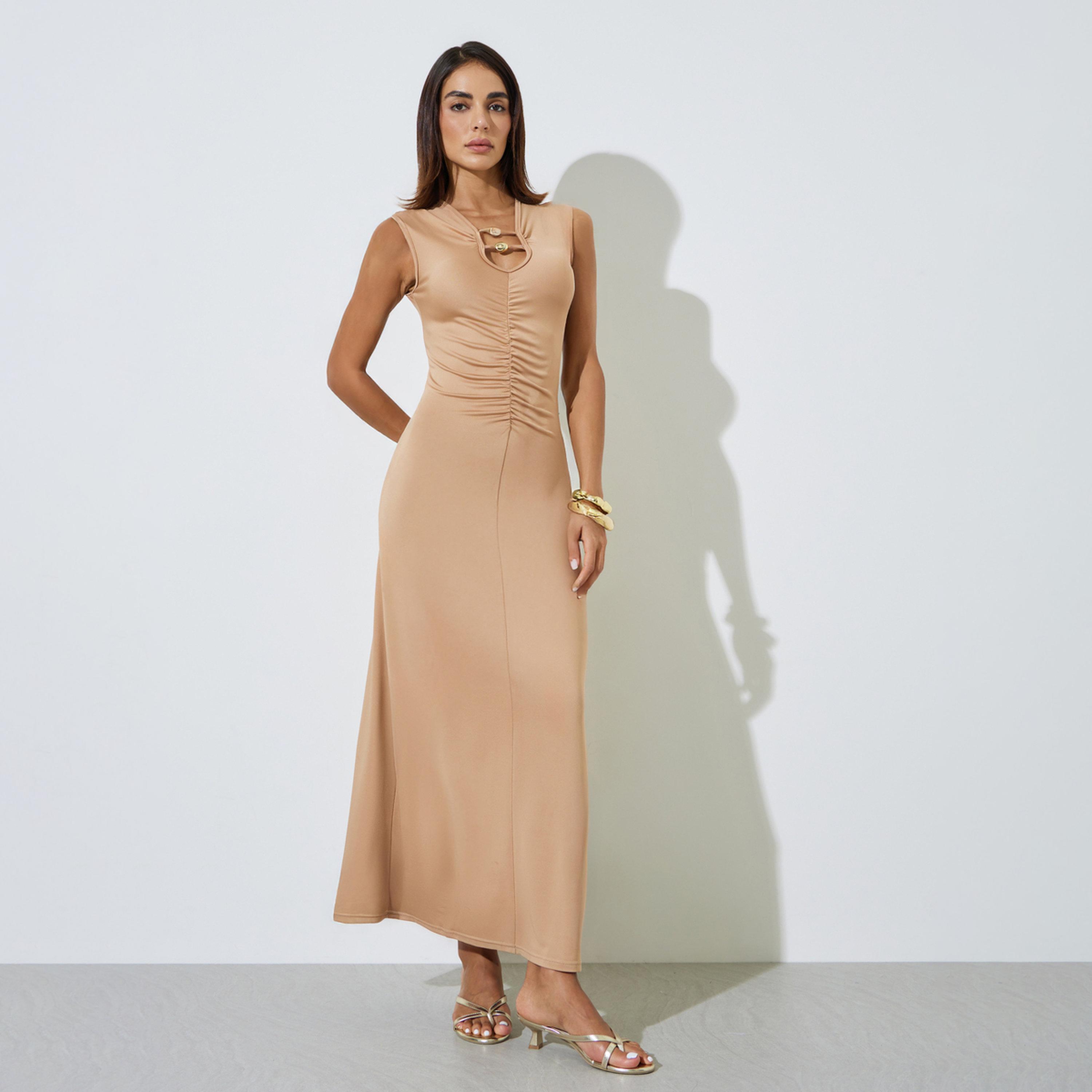 فستان طويل مزخرف وبلا أكمام-women-clothing-dresses-image-1