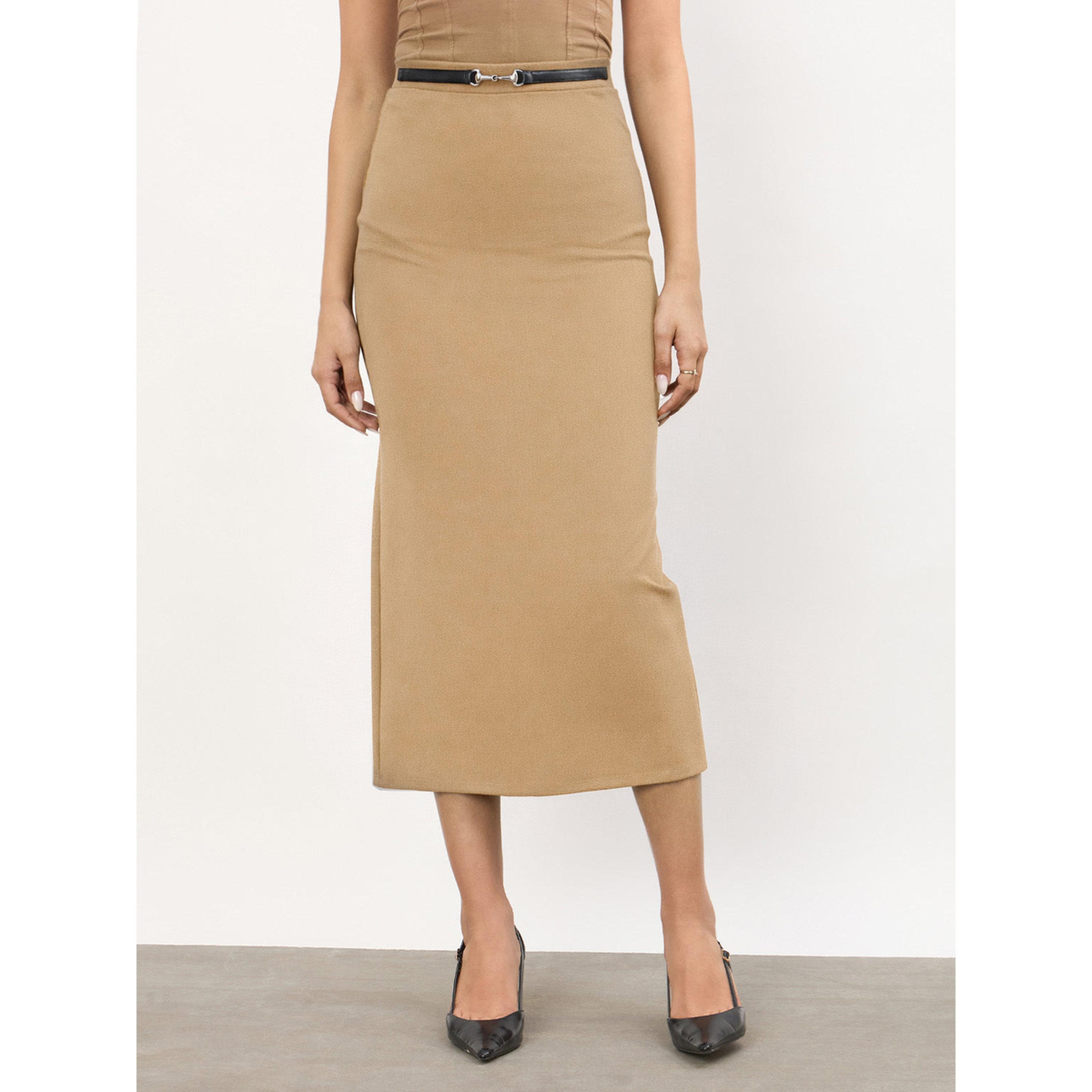 تنورة بقصة مستقيمة بفتحة خلفية وتفاصيل معدنية أماما لون بني-women-clothing-skirts-image-1