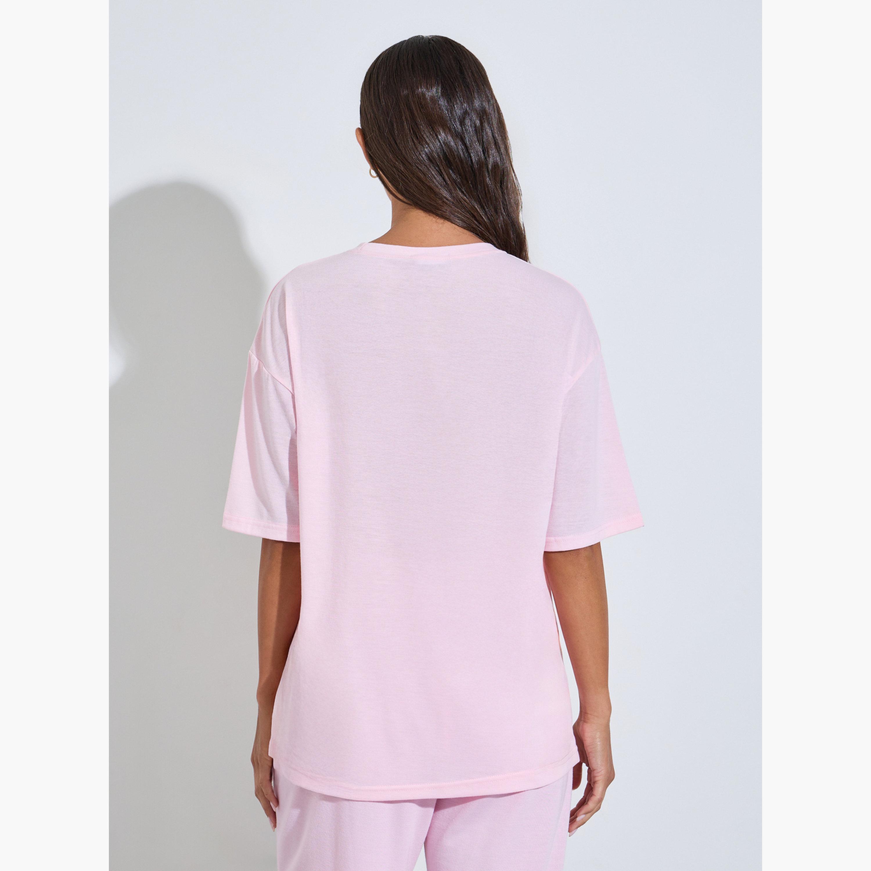 Styli Pink Slogan Print Short Sleeves Oversized T-Shirt-women-clothing-tshirts-image-4