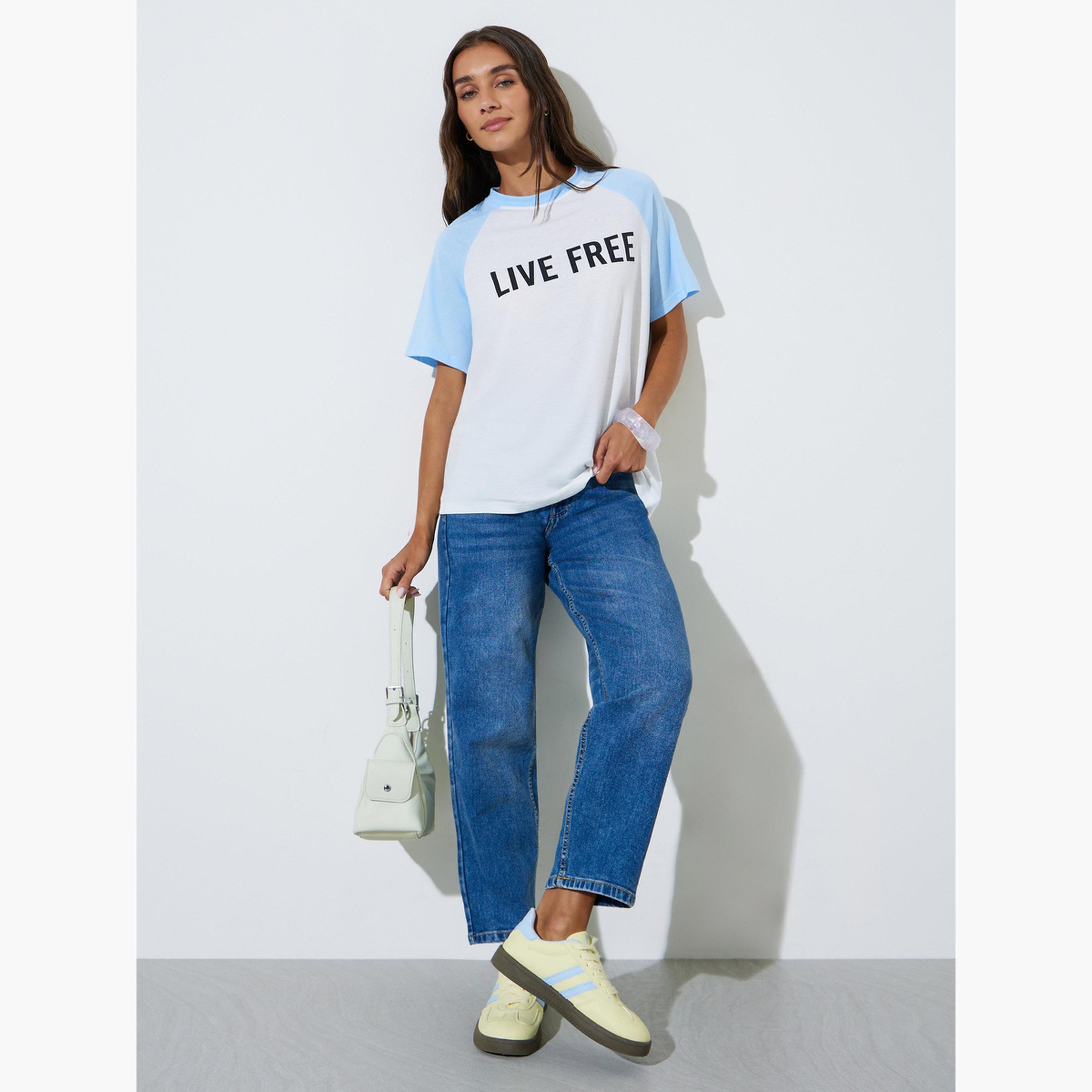 تيشيرت وأبيض أكمام قصيرة ريجلان وطبعة شعار-women-clothing-tshirts-image-2