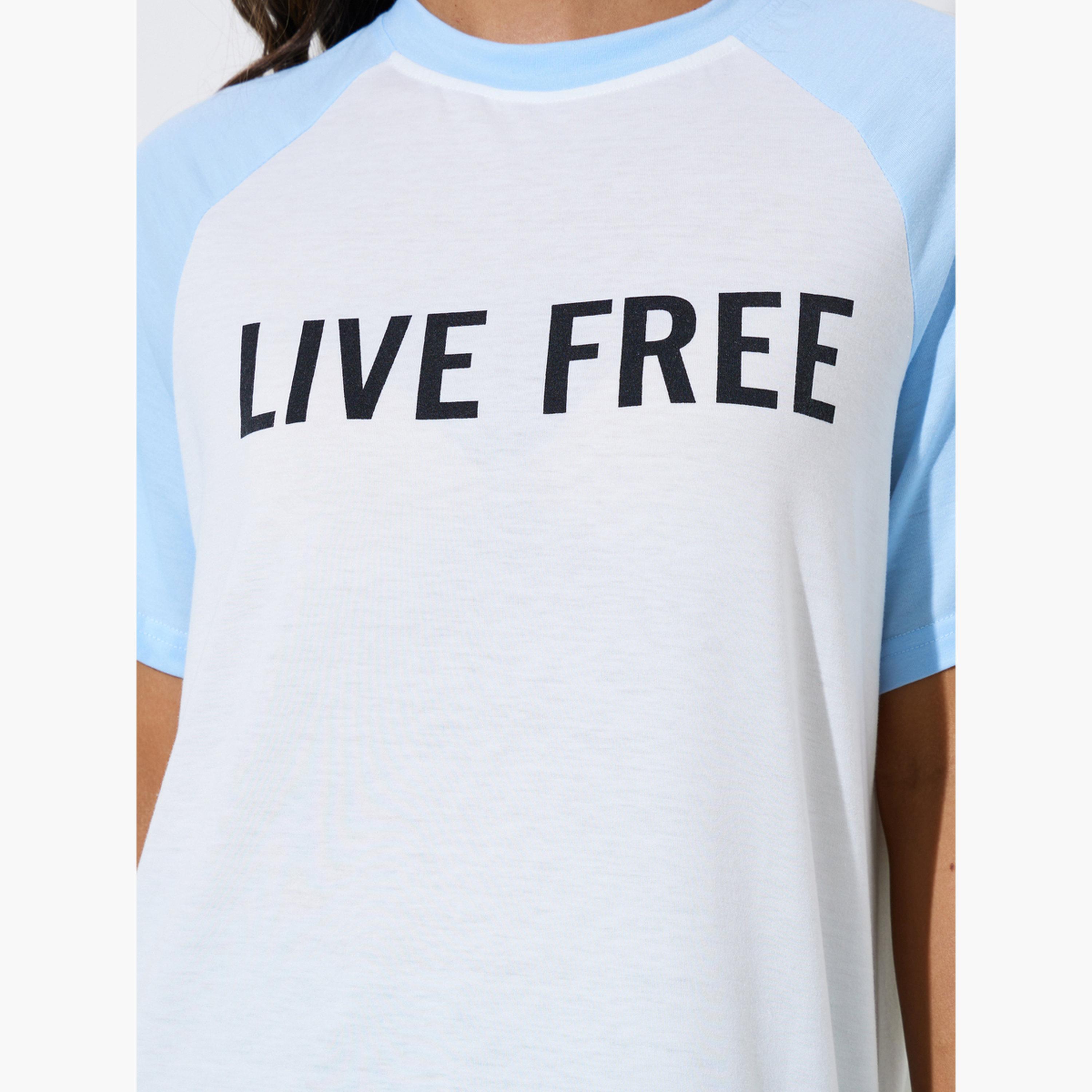 تيشيرت وأبيض أكمام قصيرة ريجلان وطبعة شعار-women-clothing-tshirts-image-5