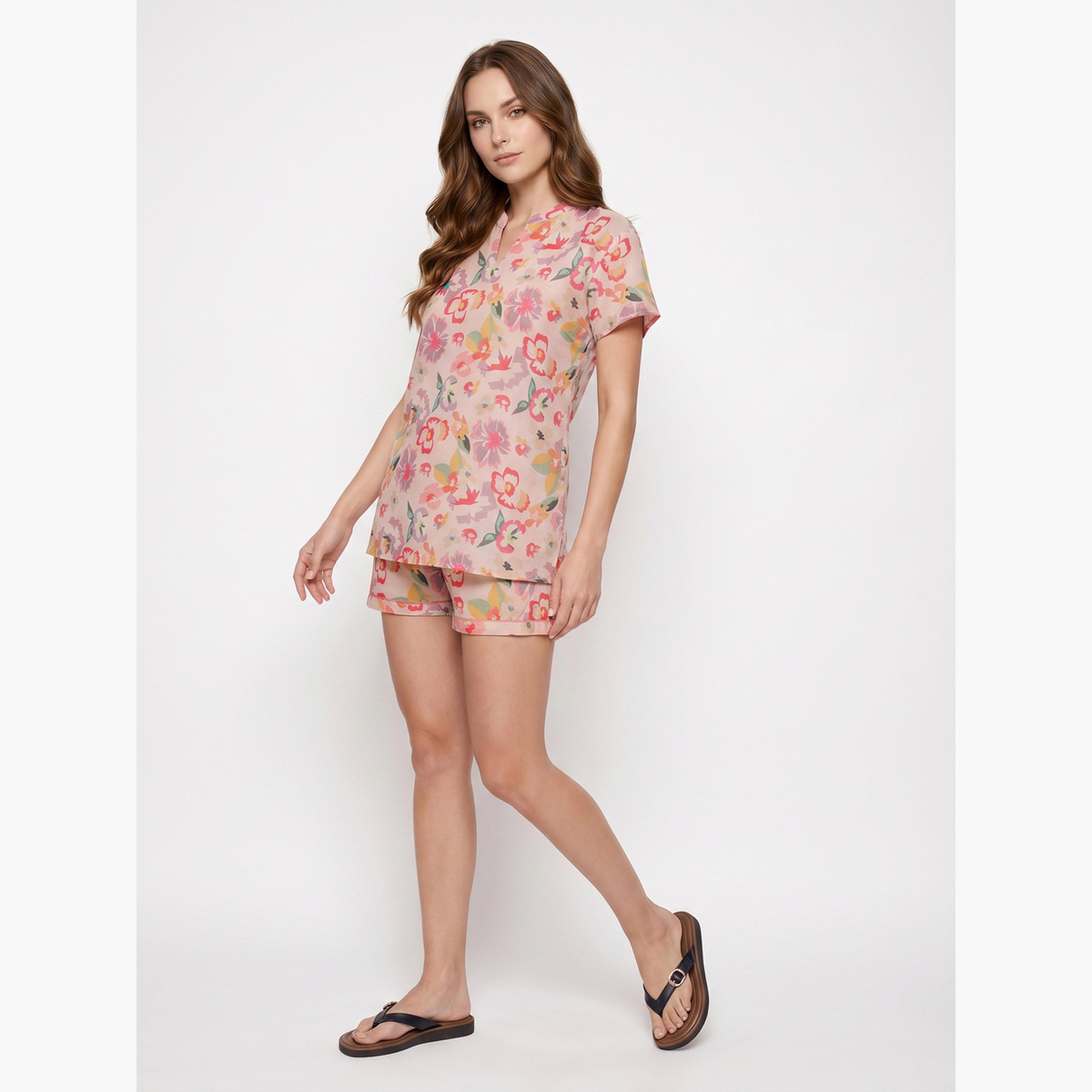 مجموعة من شورت وبلوزة قطن بطبعات زهور-women-clothing-nightwear-pyjamas-shortsets-image-3
