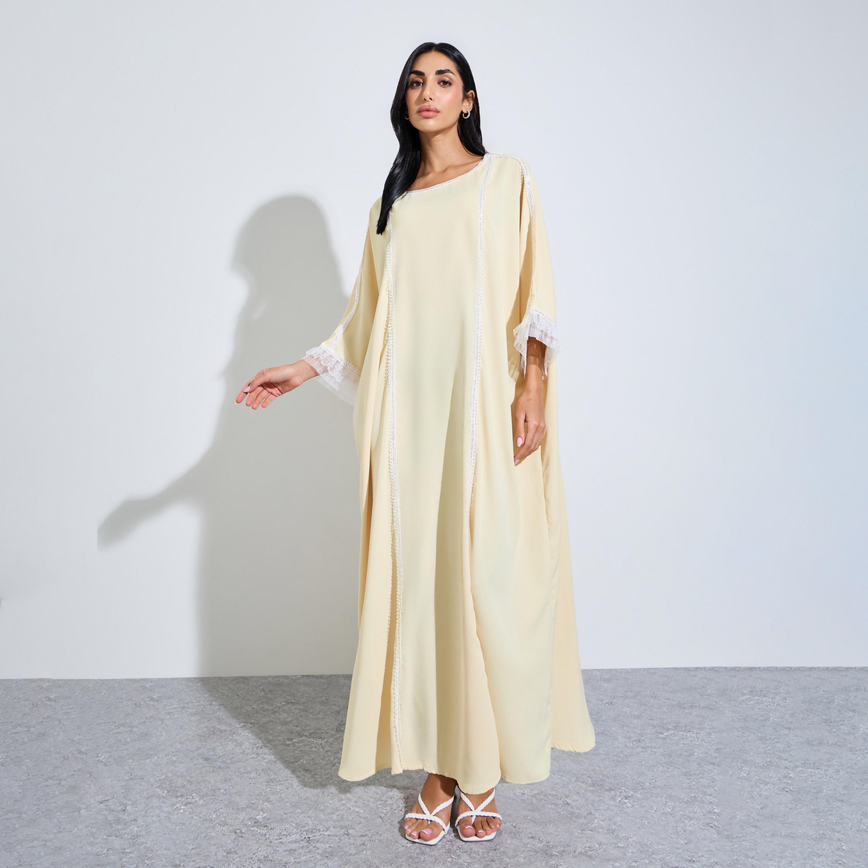 ستايلي - قفطان أصفر بأكمام طويلة مزين بالدانتيل-women-arabicclothing-kaftan-image-1