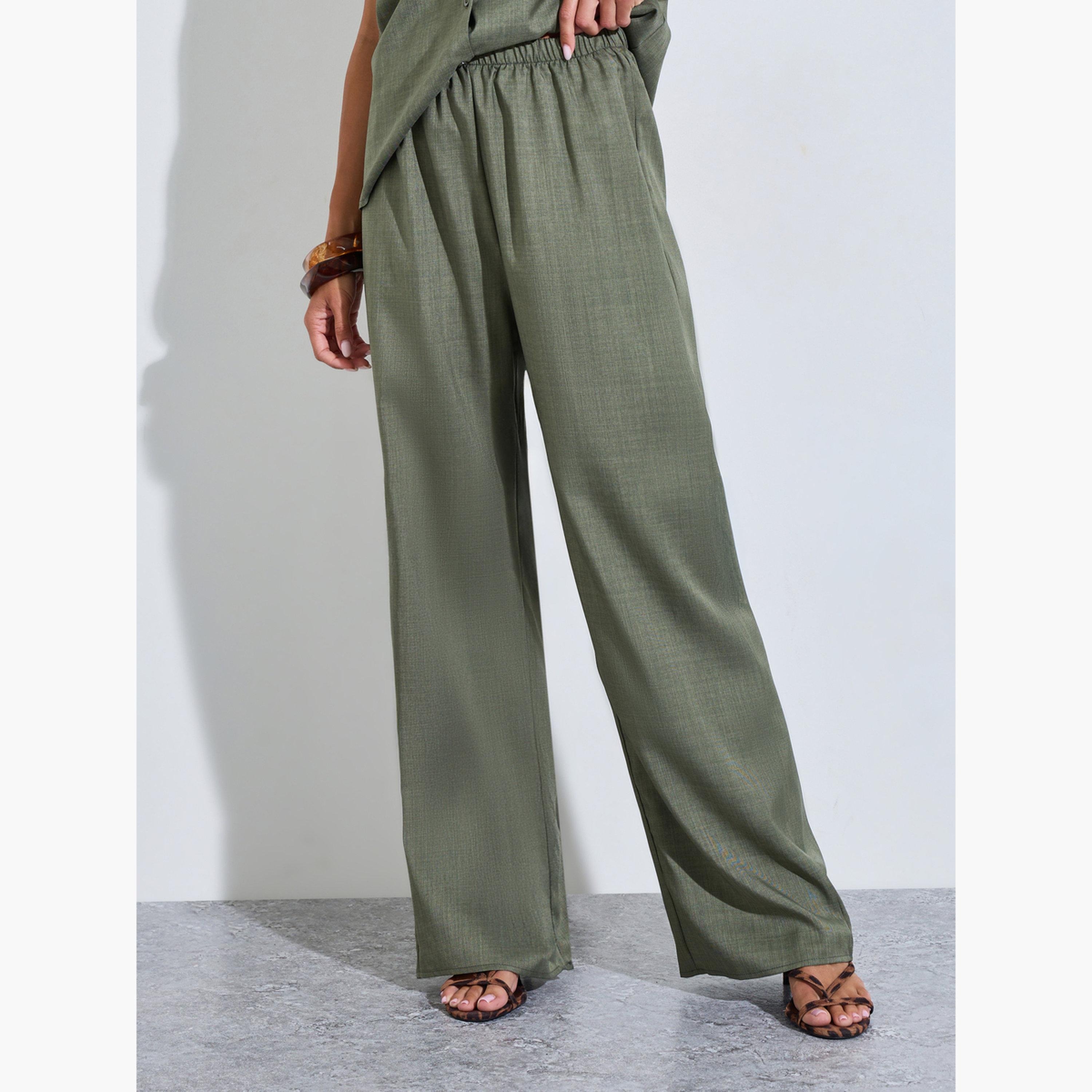Styli Green V Neck Solid Top with Belt and Wide Leg Pants Co-Ords-women-clothing-coordsets-image-4