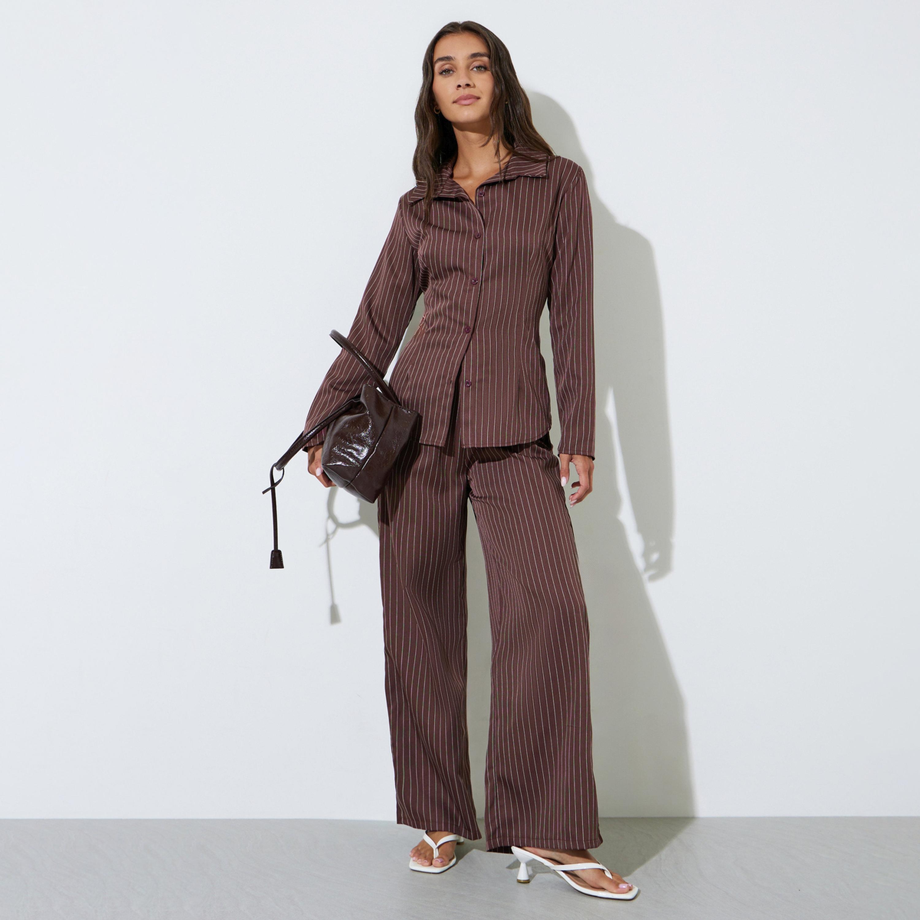 طقم منسق من بنطال بأرجل واسعة وقميص بأكمام طويلة بنمط مخطط لون بني-women-clothing-coordsets-image-1