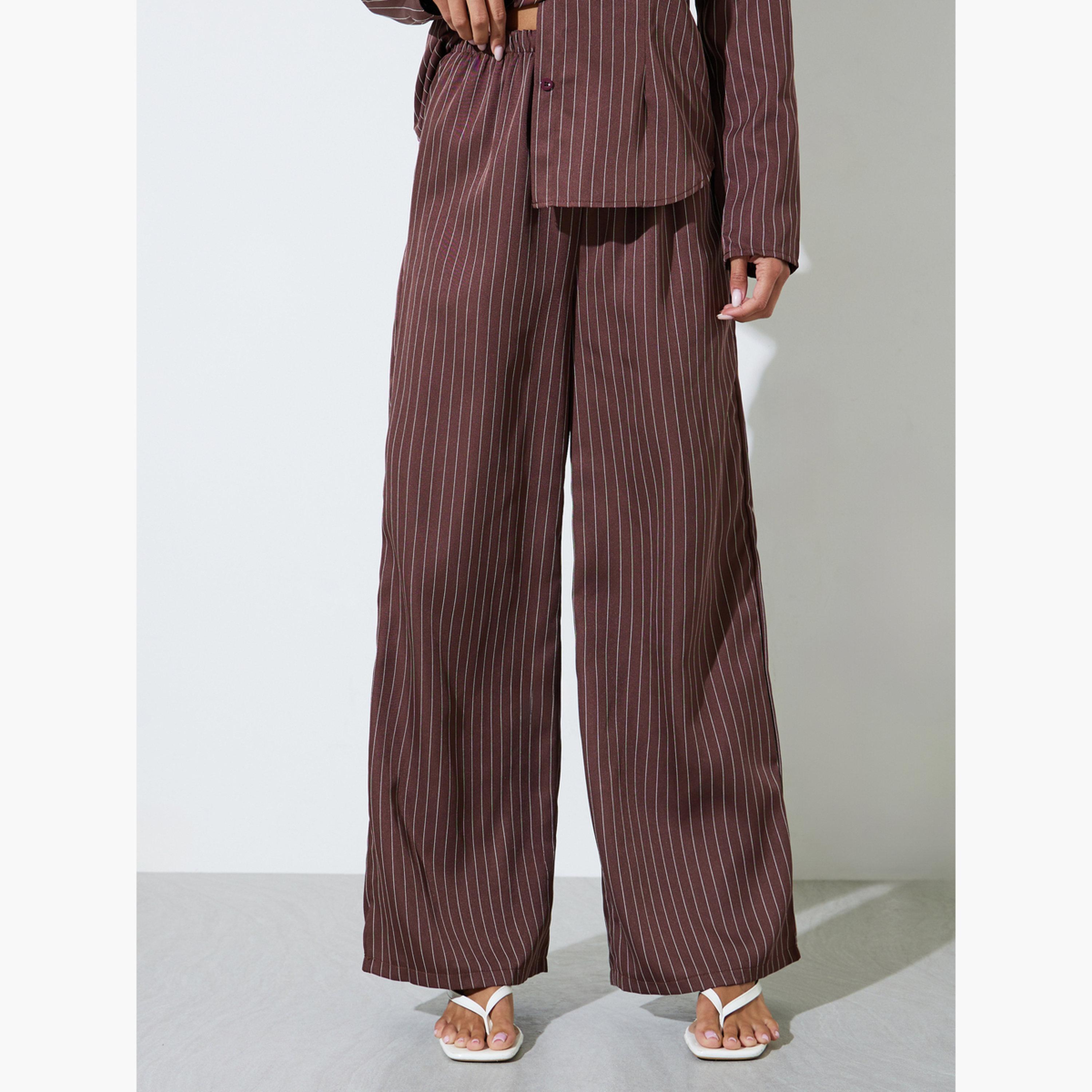 طقم منسق من بنطال بأرجل واسعة وقميص بأكمام طويلة بنمط مخطط لون بني-women-clothing-coordsets-image-5
