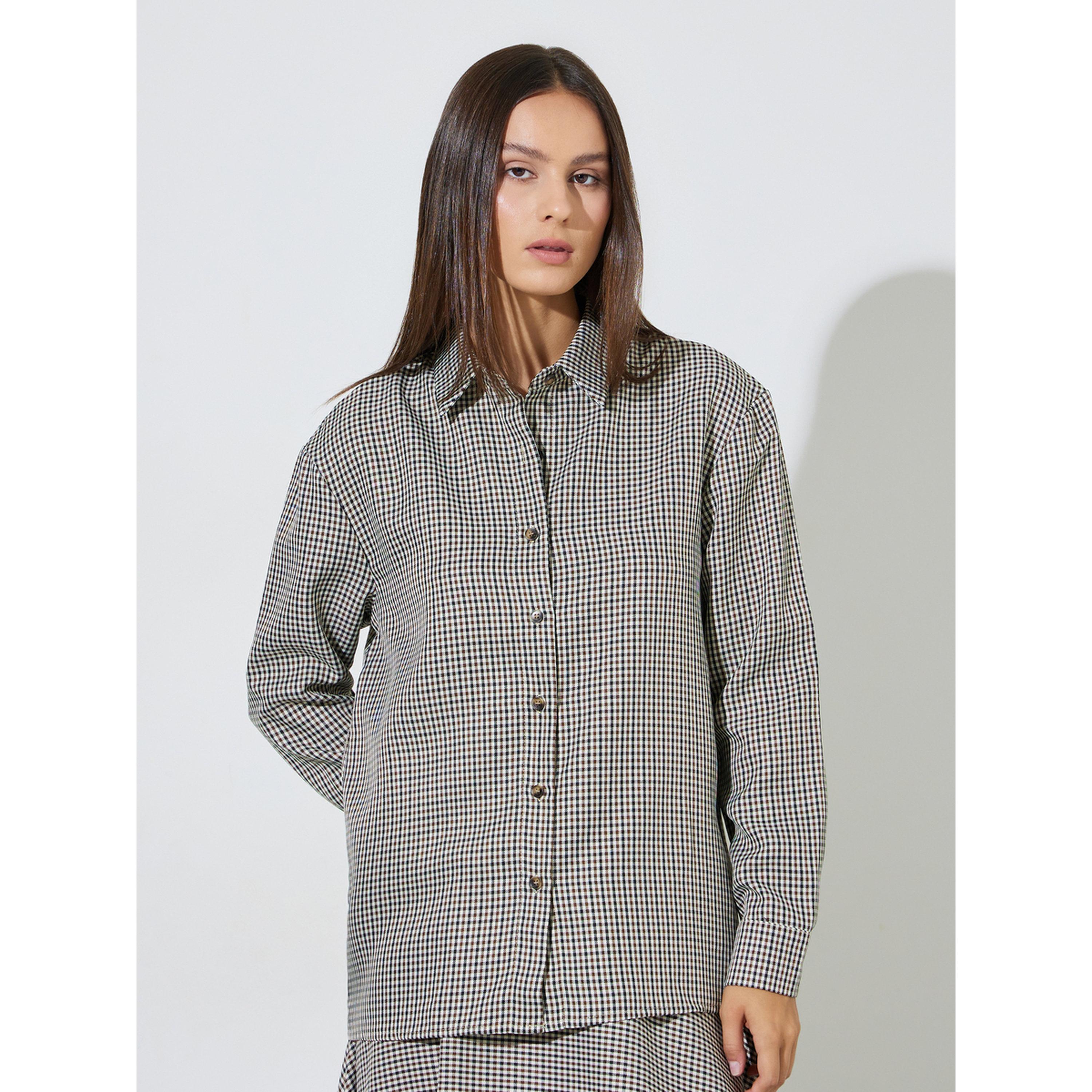 ستايلي - قميص بني قصير بنقشة مربعات وأكمام طويلة وقصة عادية-women-clothing-shirtsandblouses-shirts-image-1