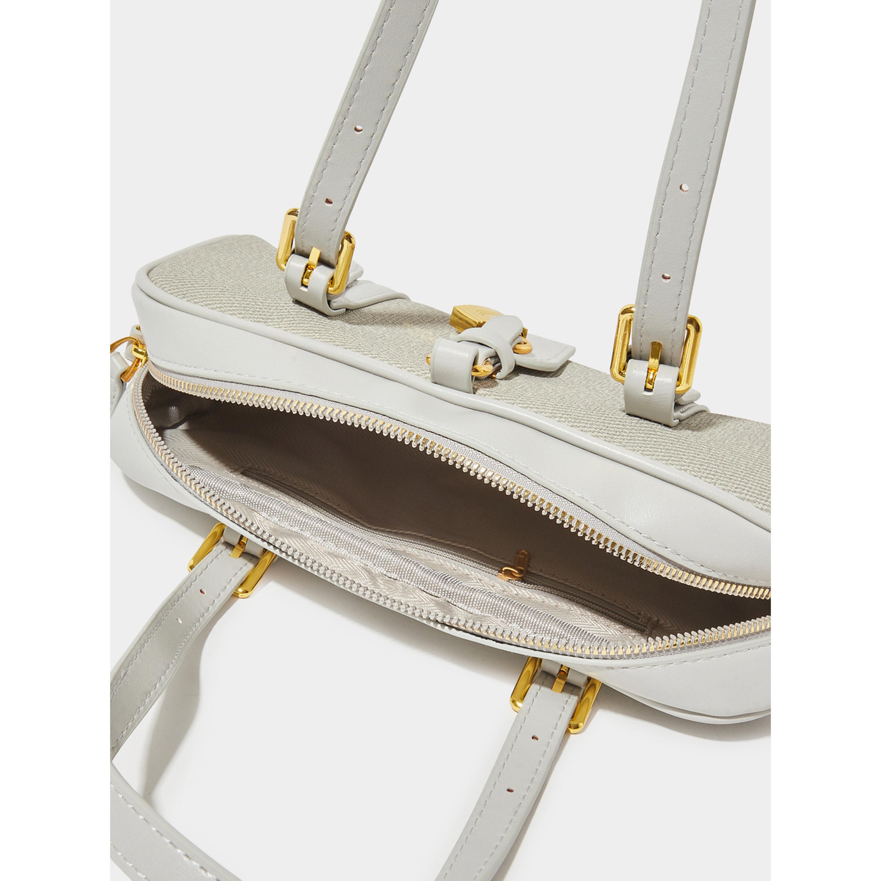 حقيبة يد بتفاصيل معدنية ذهبية-women-bagsandwallets-handbags-image-5