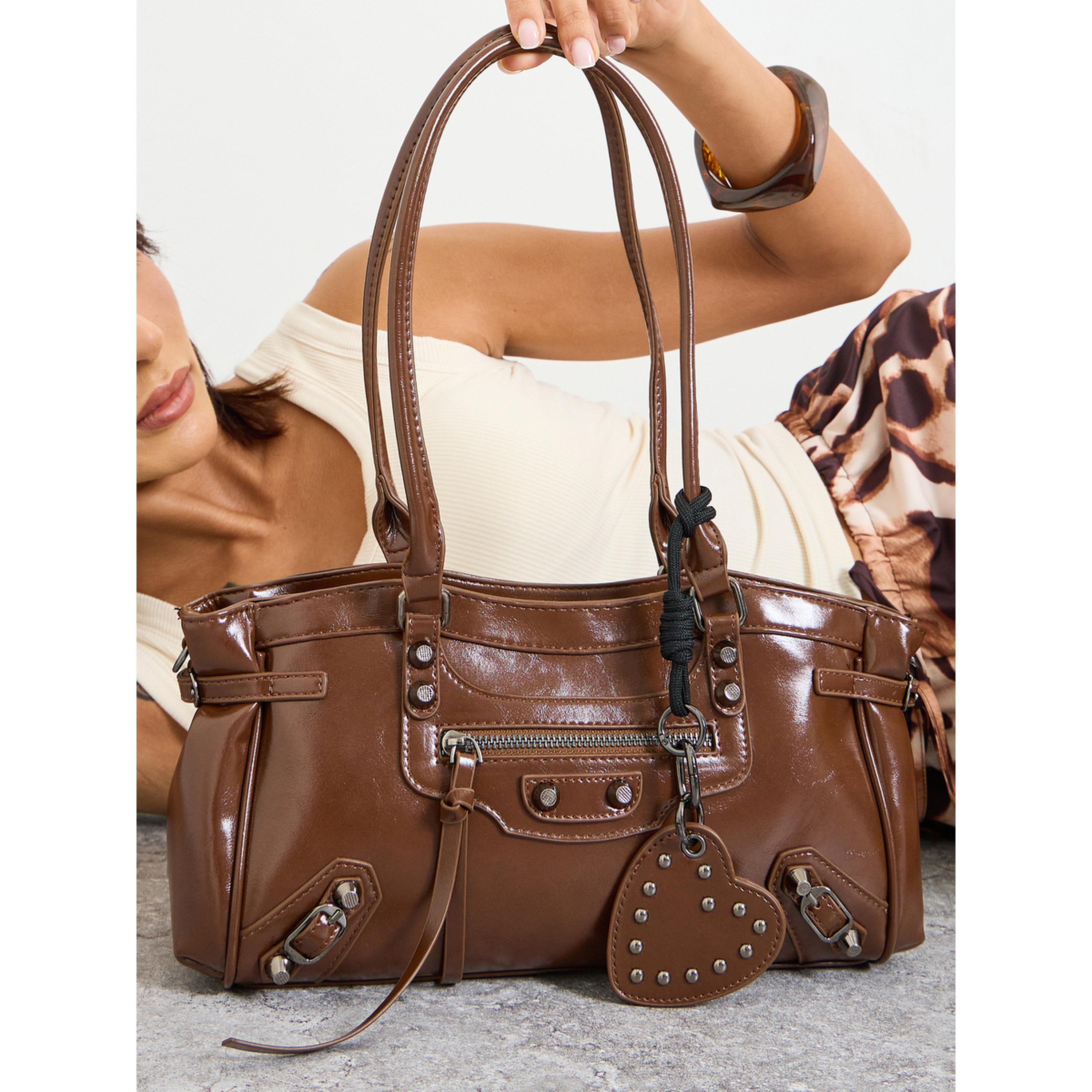 حقيبة سيتي بدلاية قلب ومزينة بدبابيس-women-bagsandwallets-handbags-image-2