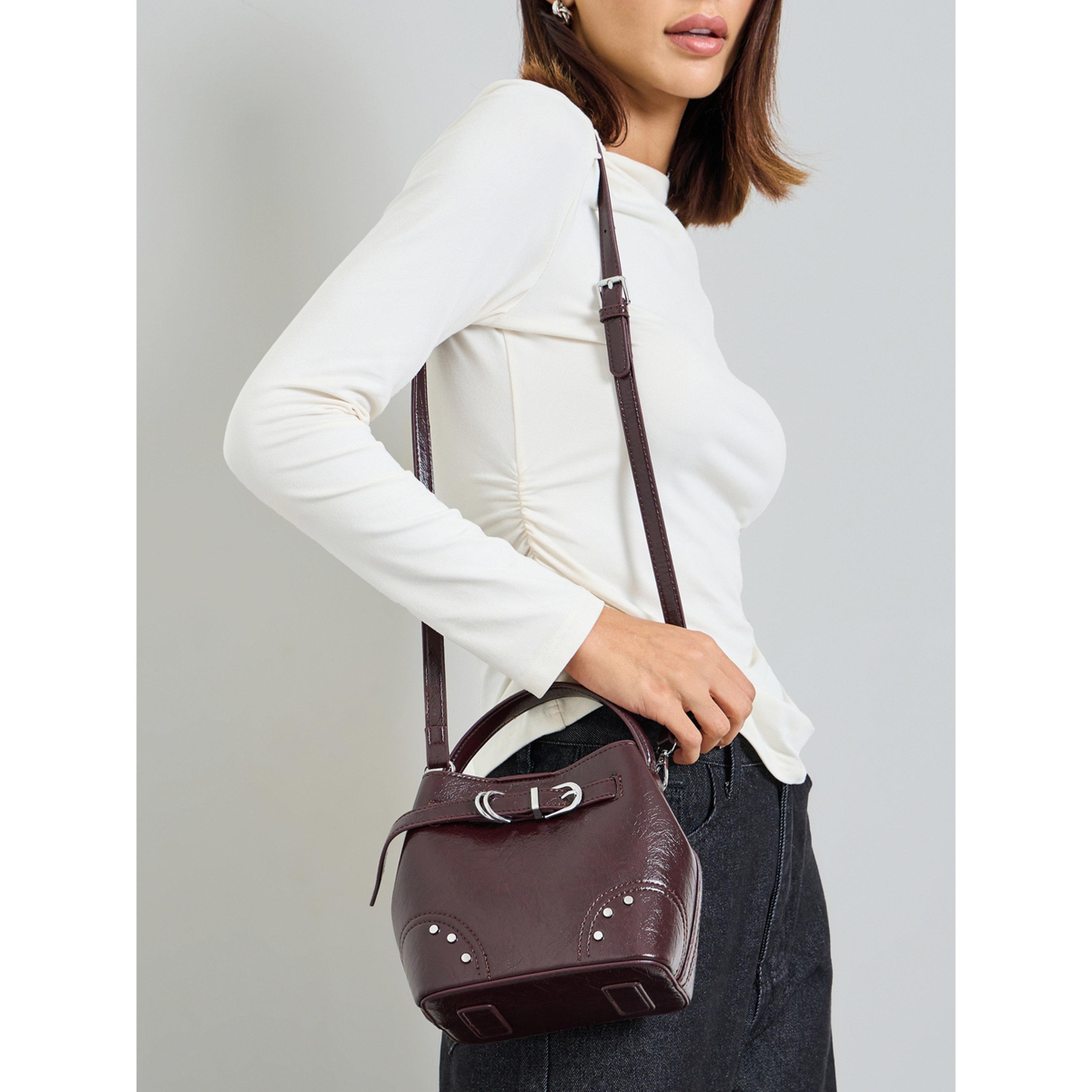 شنطة كروس من الجلد اللامع مع محفظة صغيرة-women-bagsandwallets-handbags-image-2
