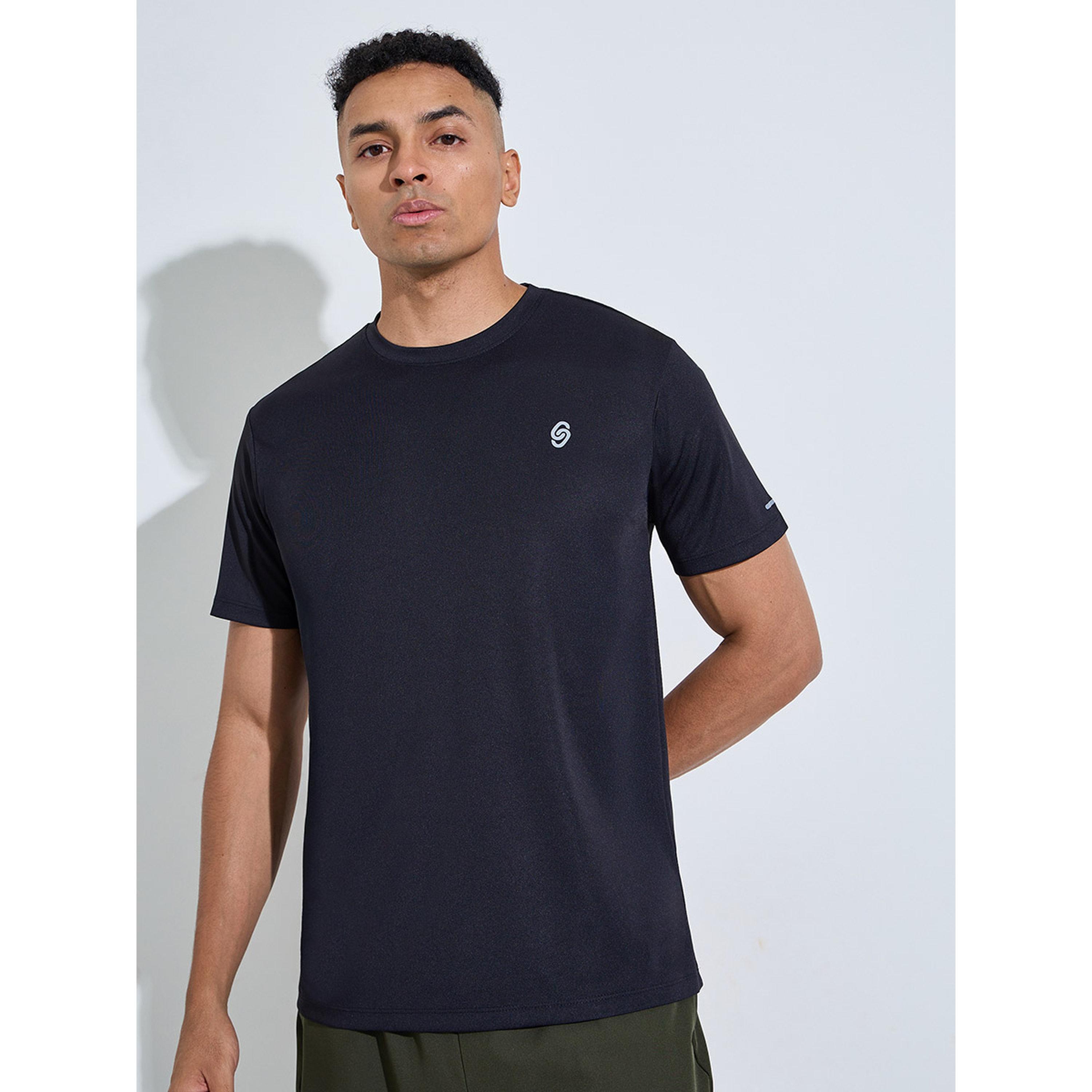 Styli Black Regular Fit Activewear T-Shirt with Front and back Reflector Print-men-clothing-sportswearandactivewear-tshirtsandpolos-image-1