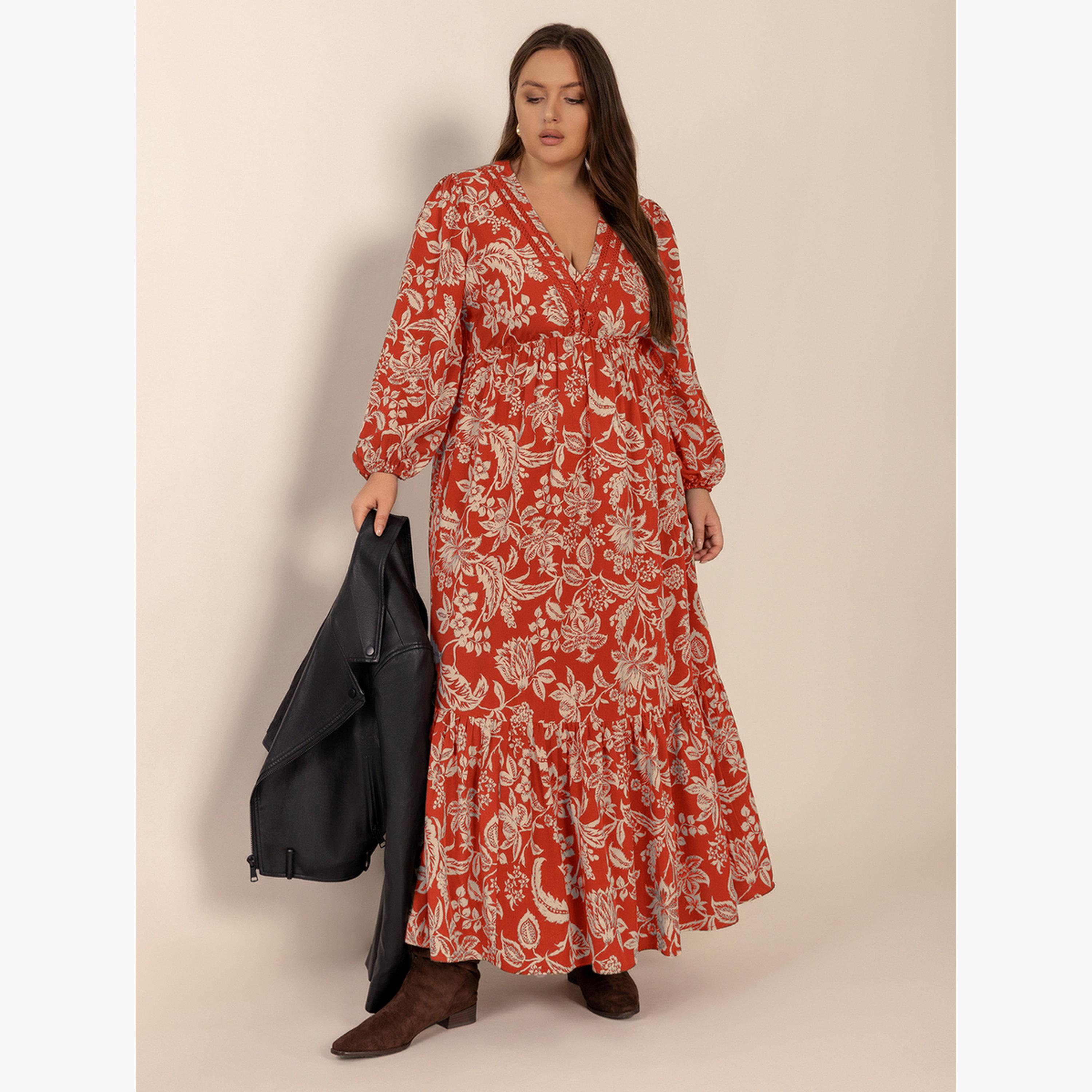 فستان طويل بحافة واسعة بمقاس كبير وطبعة أزهار-women-clothing-dresses-image-4