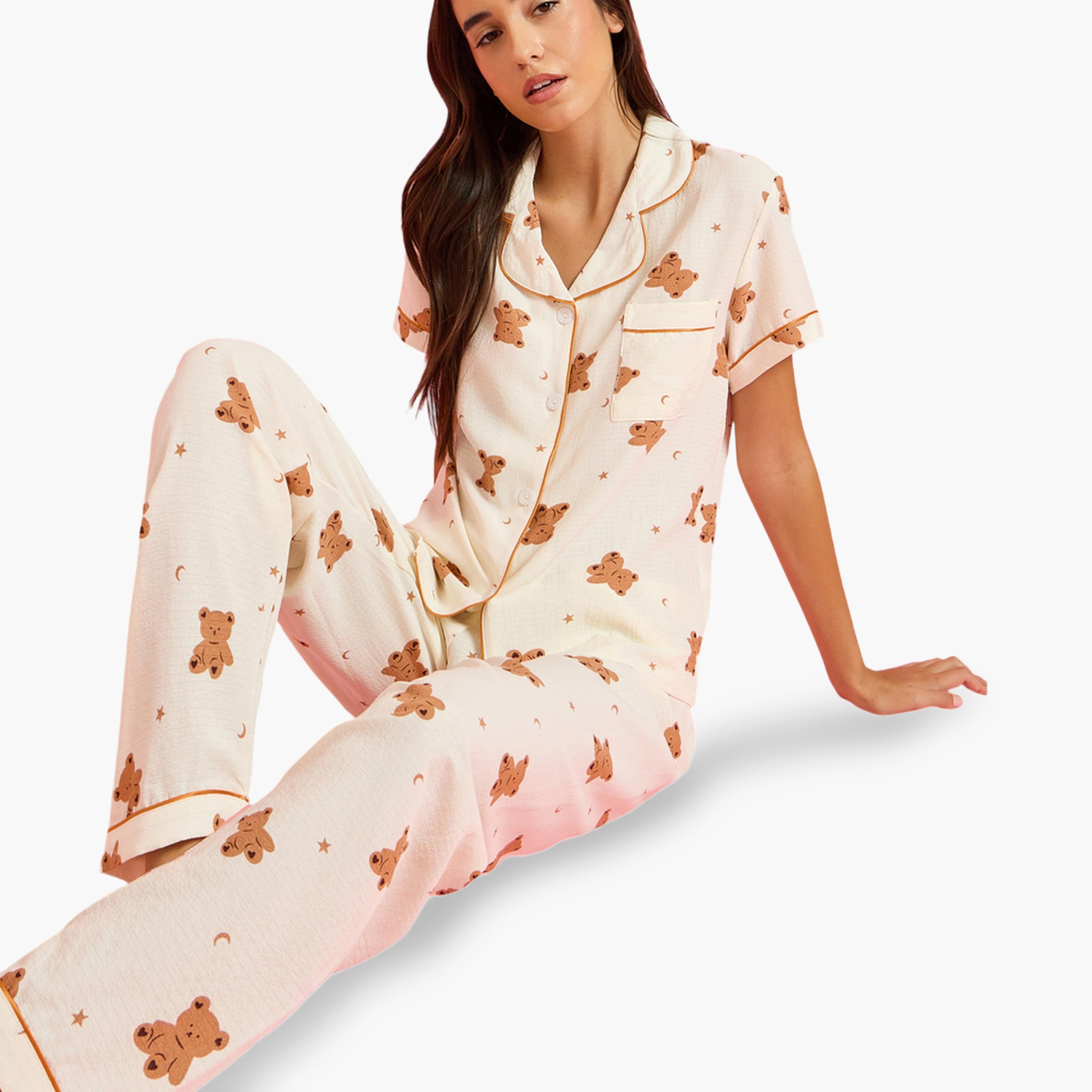 طقم بيجاما من شورت وقميص بطبعة دبدوب 3 قطع-women-clothing-nightwear-pyjamas-longsets-image-2
