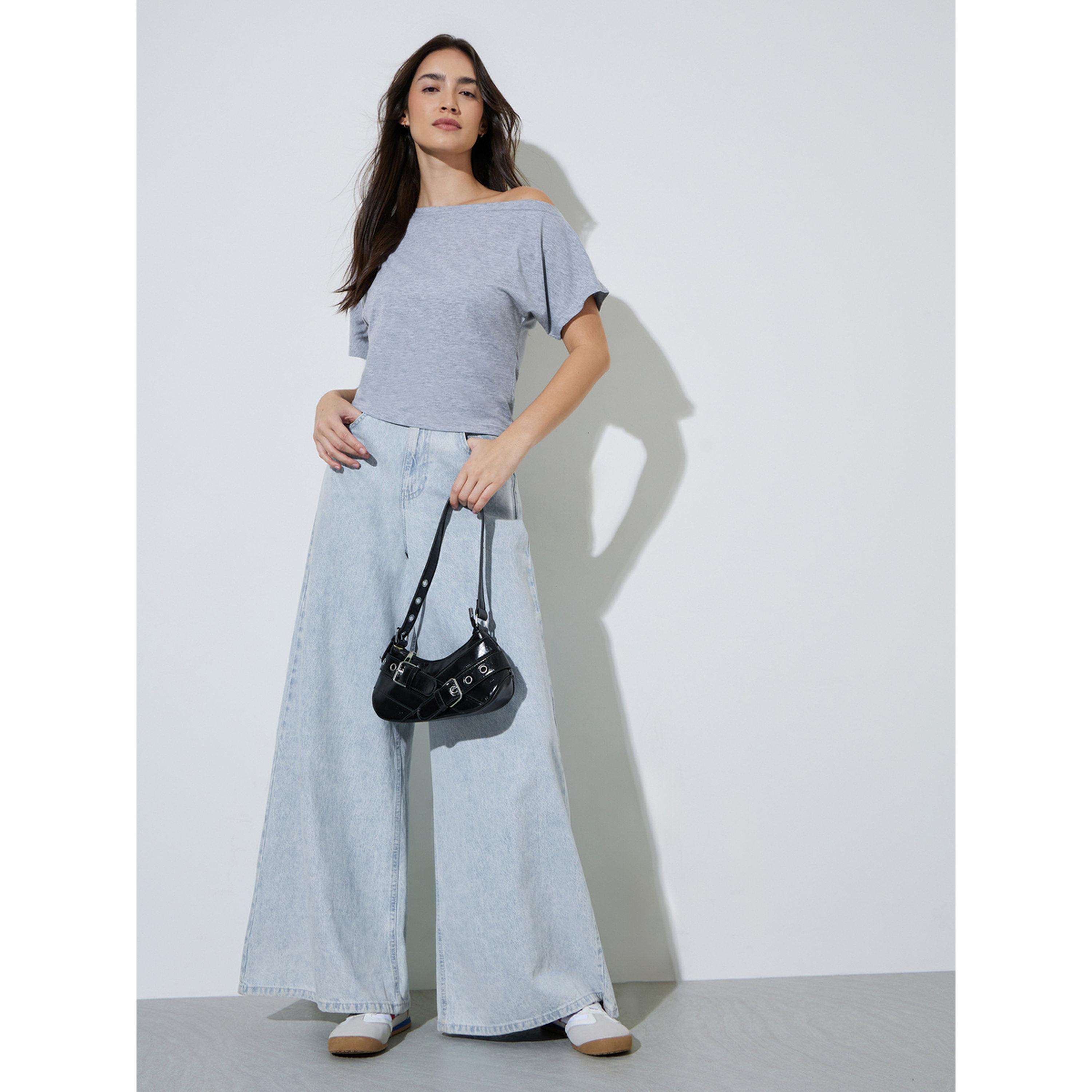 تيشيرت بقصة مستقيمة وكتف غير متماثل سادة باللون الرمادي-women-clothing-tshirts-image-2