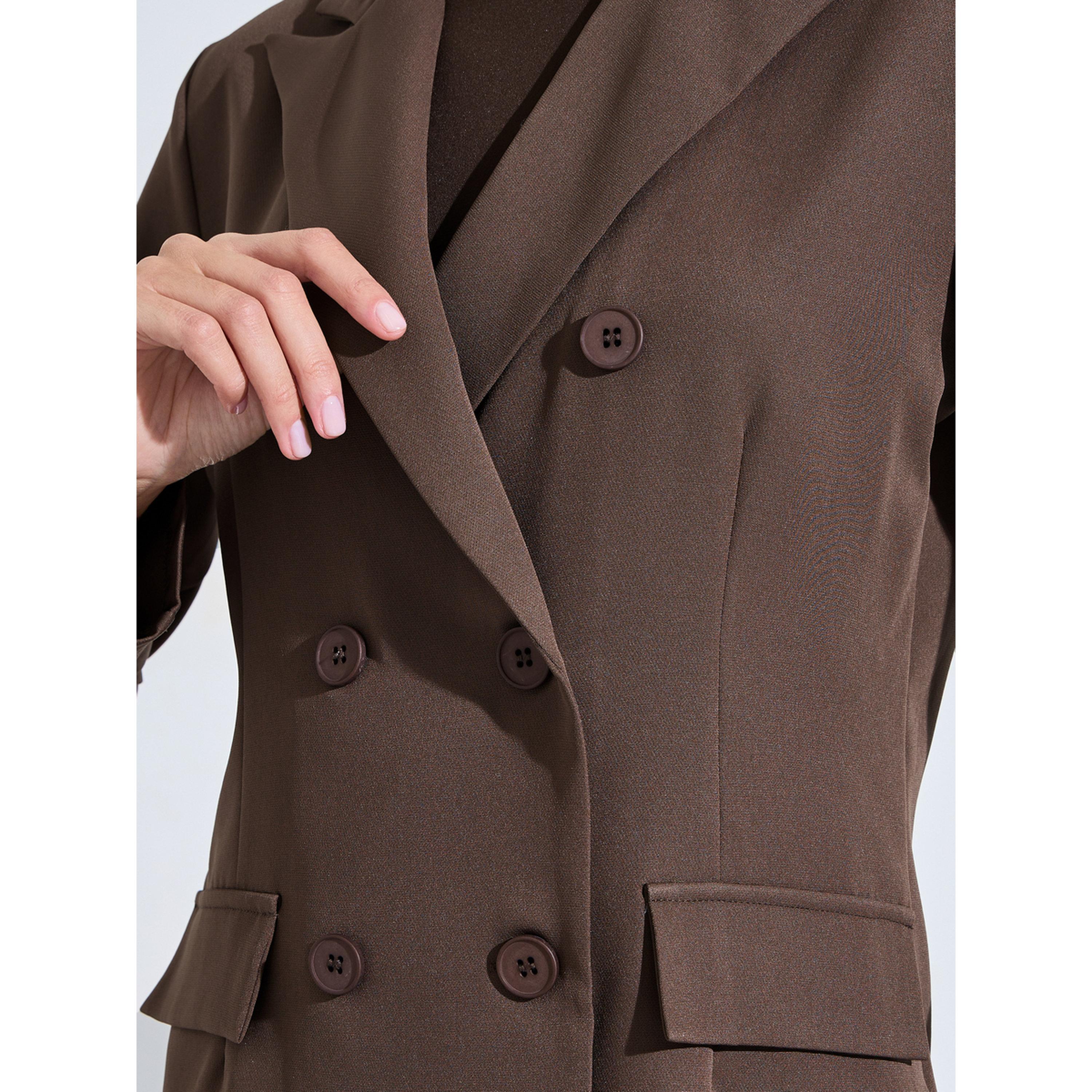مجموعة من بنطال بأرجل واسعة وبليزر بصفين من الأزرار سادة باللون البني-women-clothing-coordsets-image-6