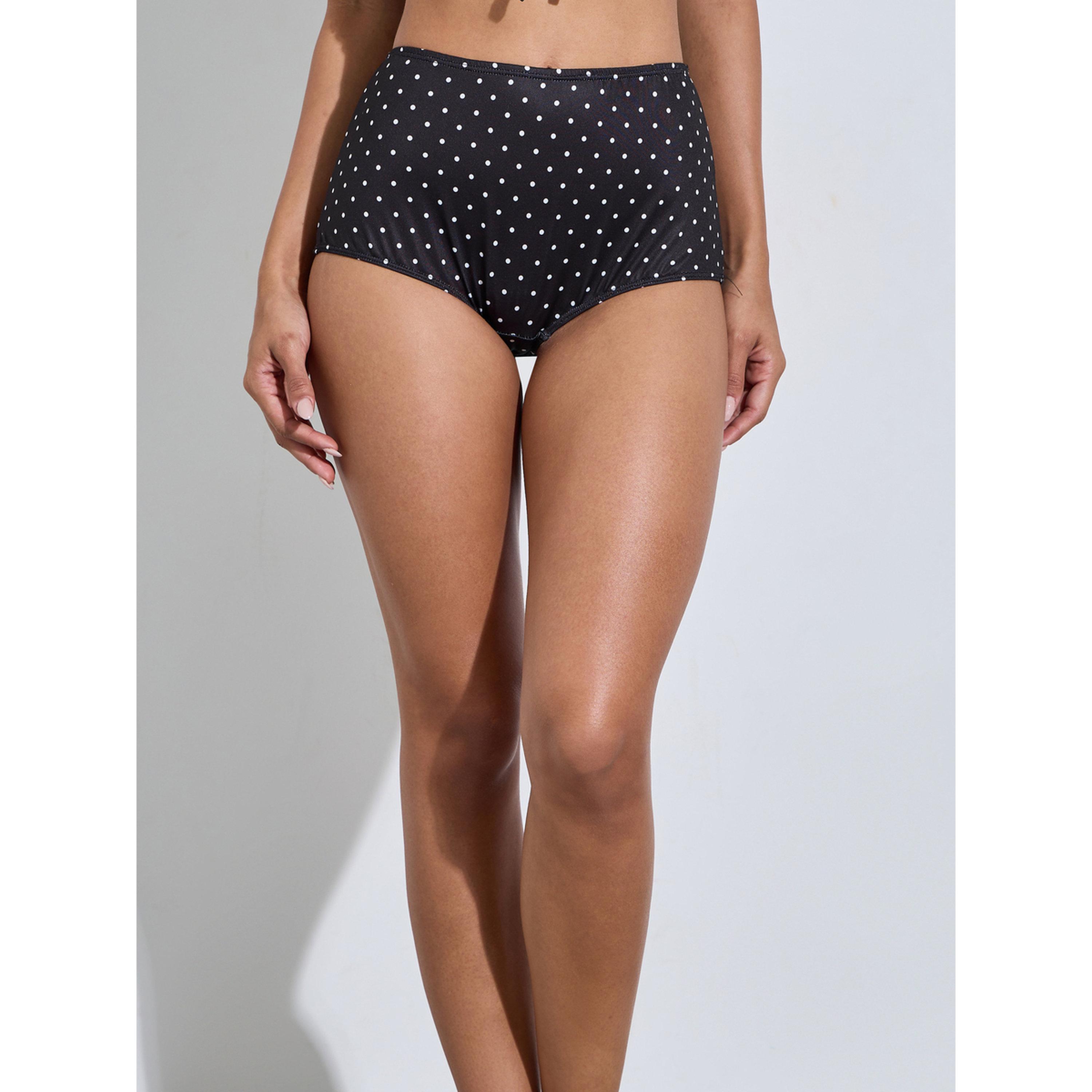 طقم لانجري من شورت وبلوزة كامي بتفاصيل دانتيل ونقط بولكا - أسود-women-clothing-lingerie-lingeriesets-image-4