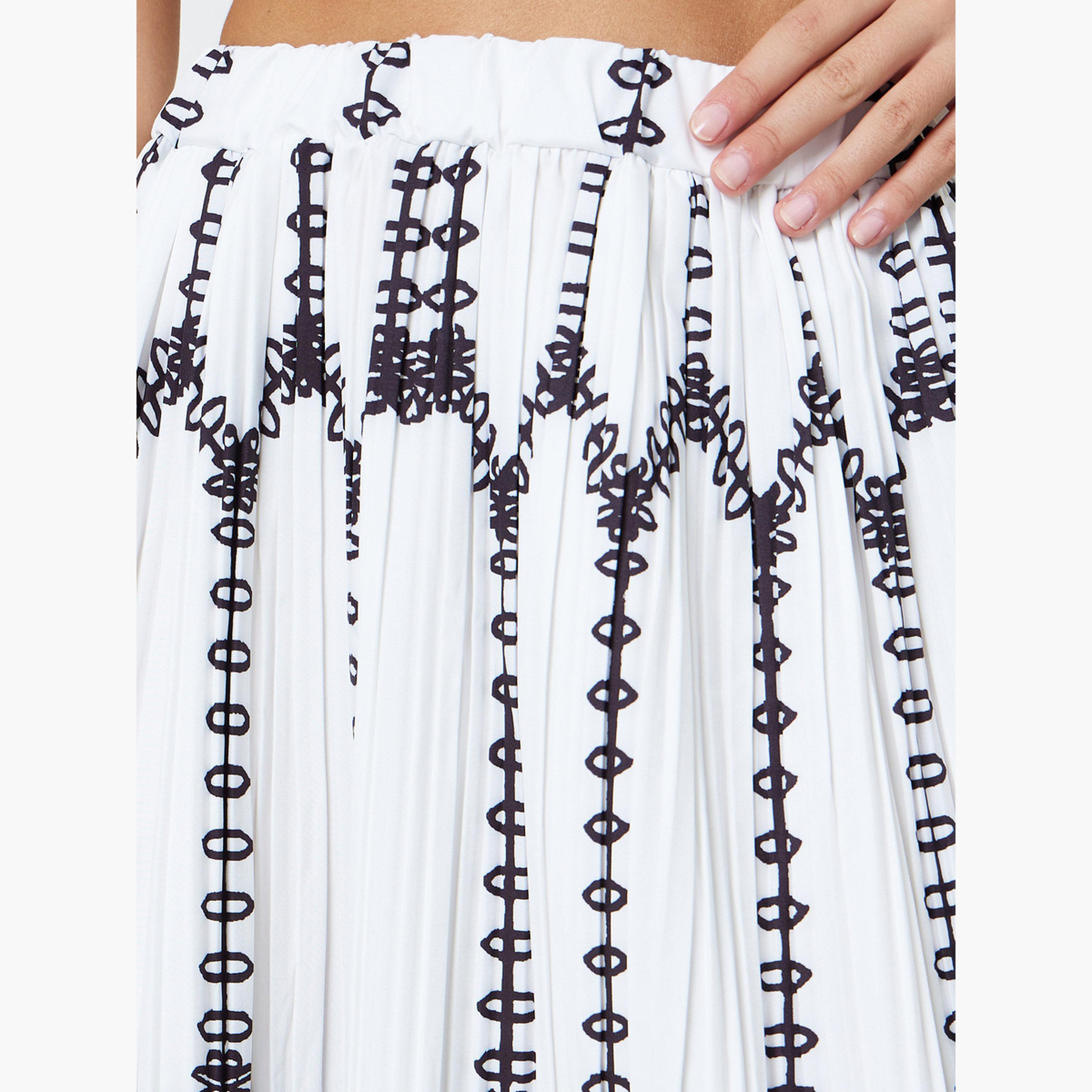 تنورة ميدي بكسرات وحافة واسعة بنقوش متعددة-women-clothing-skirts-image-3