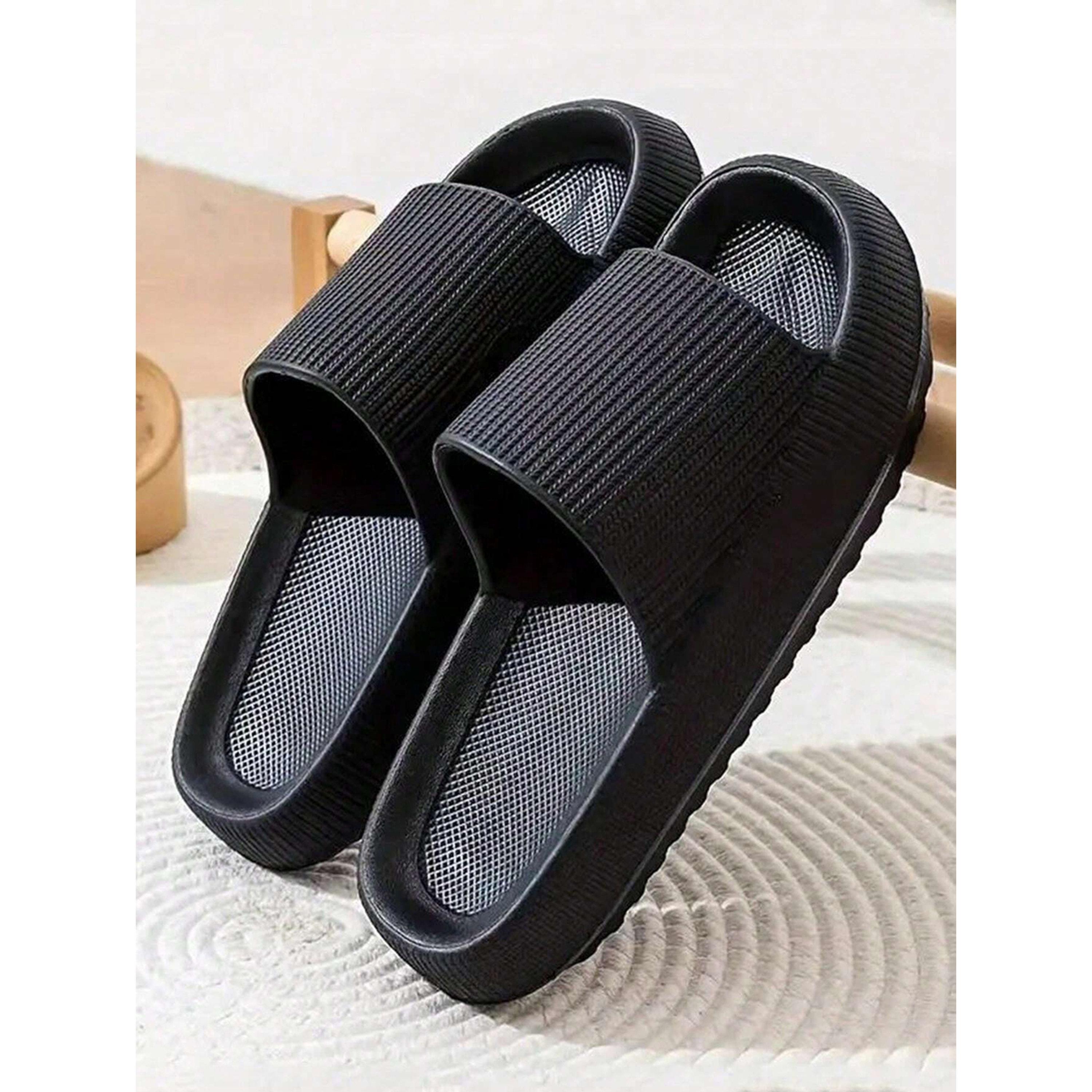 صندل أنيق ومريح للنساء باللون الأسود للمنزل والشاطئ-women-shoes-flipflopsandslides-image-4
