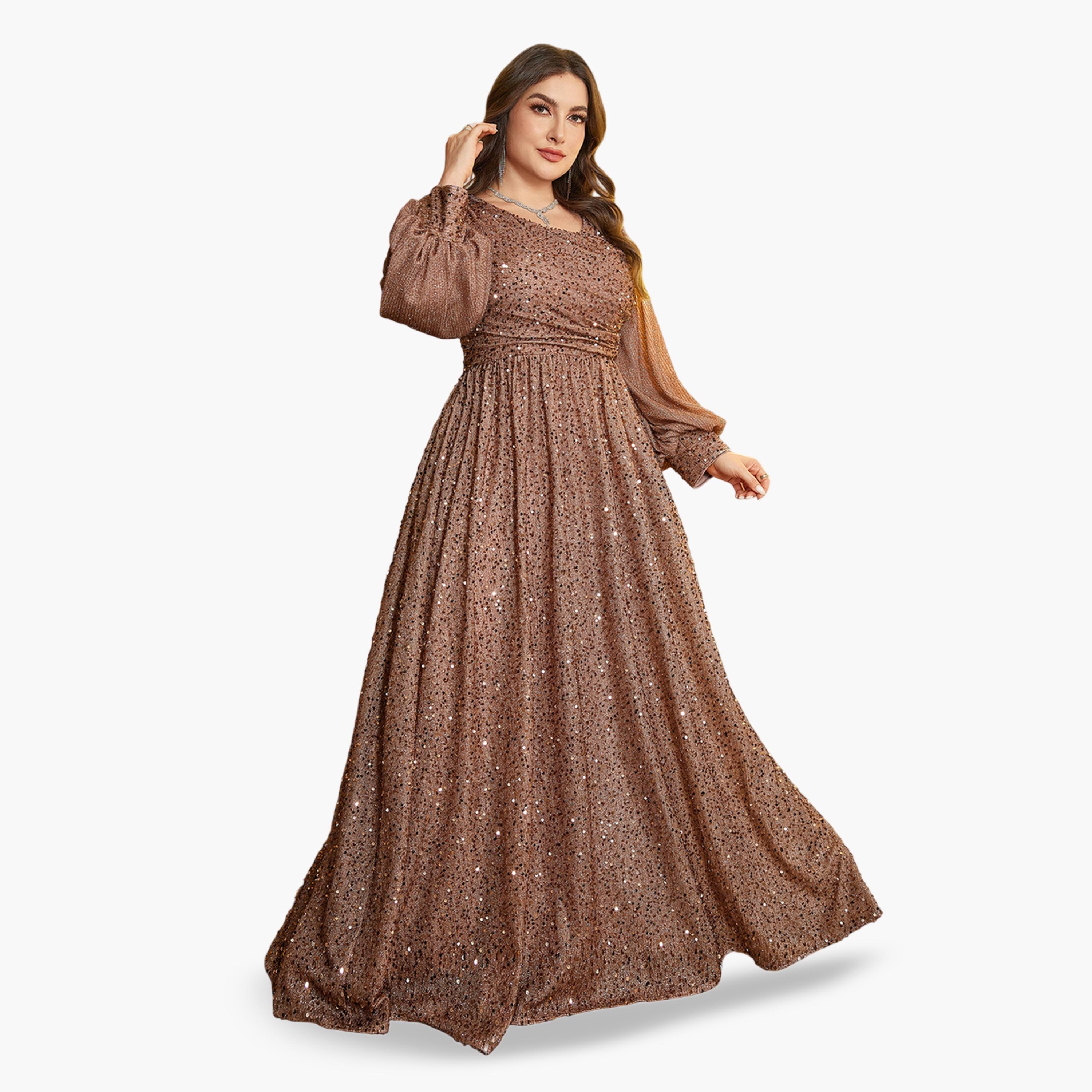 فستان طويل بني بني بحافة واسعة وتفاصيل ترتر بمقاس كبير-women-clothing-dresses-image-5