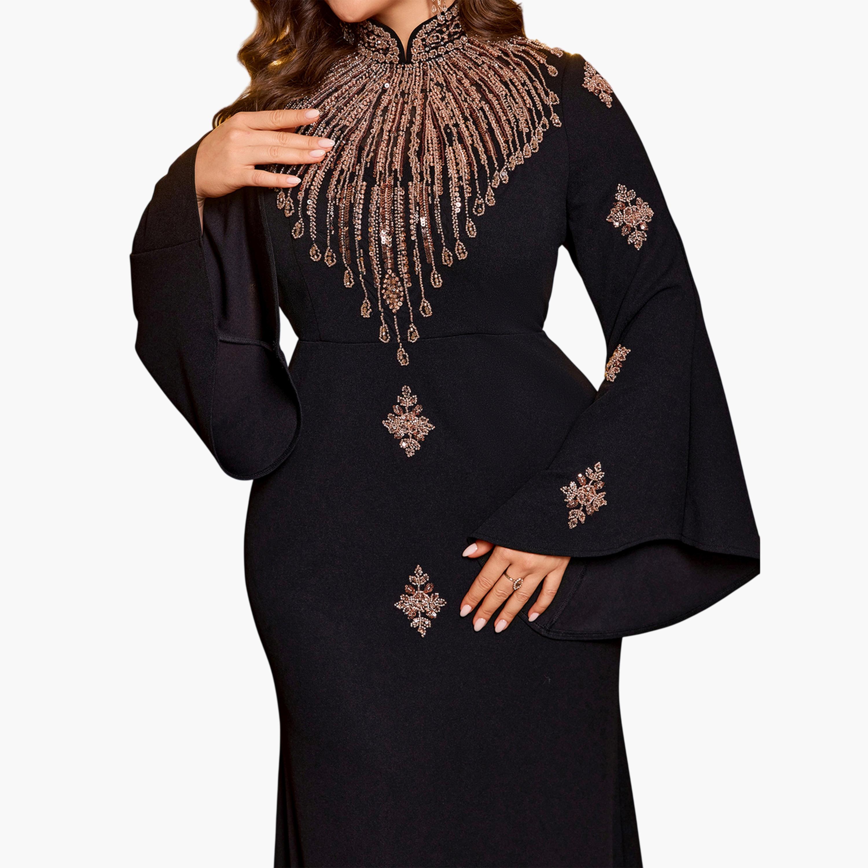 فستان طويل بحافة واسعة ومقاس كبير مطرز-women-clothing-dresses-image-6