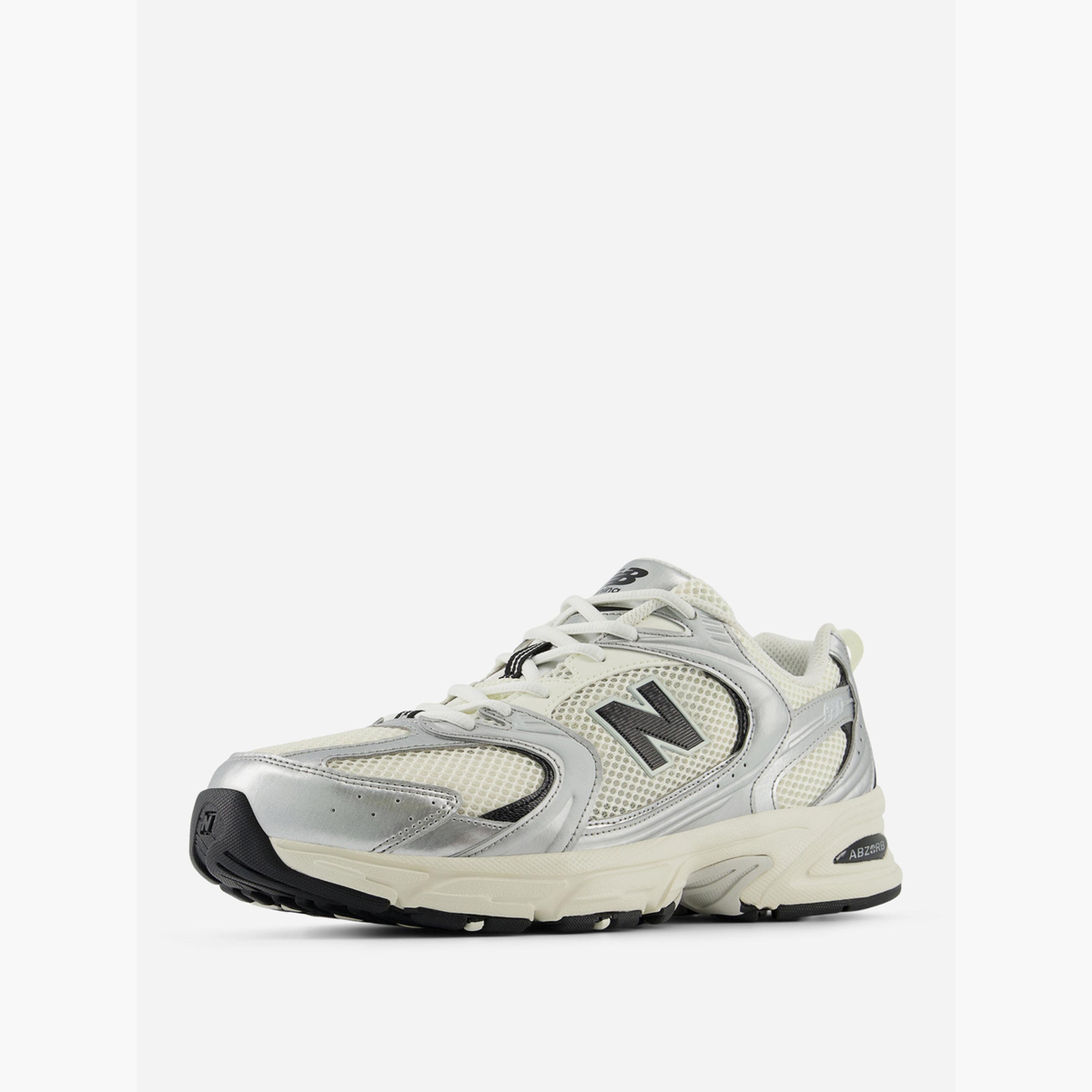 New Balance 530 Shoes-women-shoes-sneakers-image-4