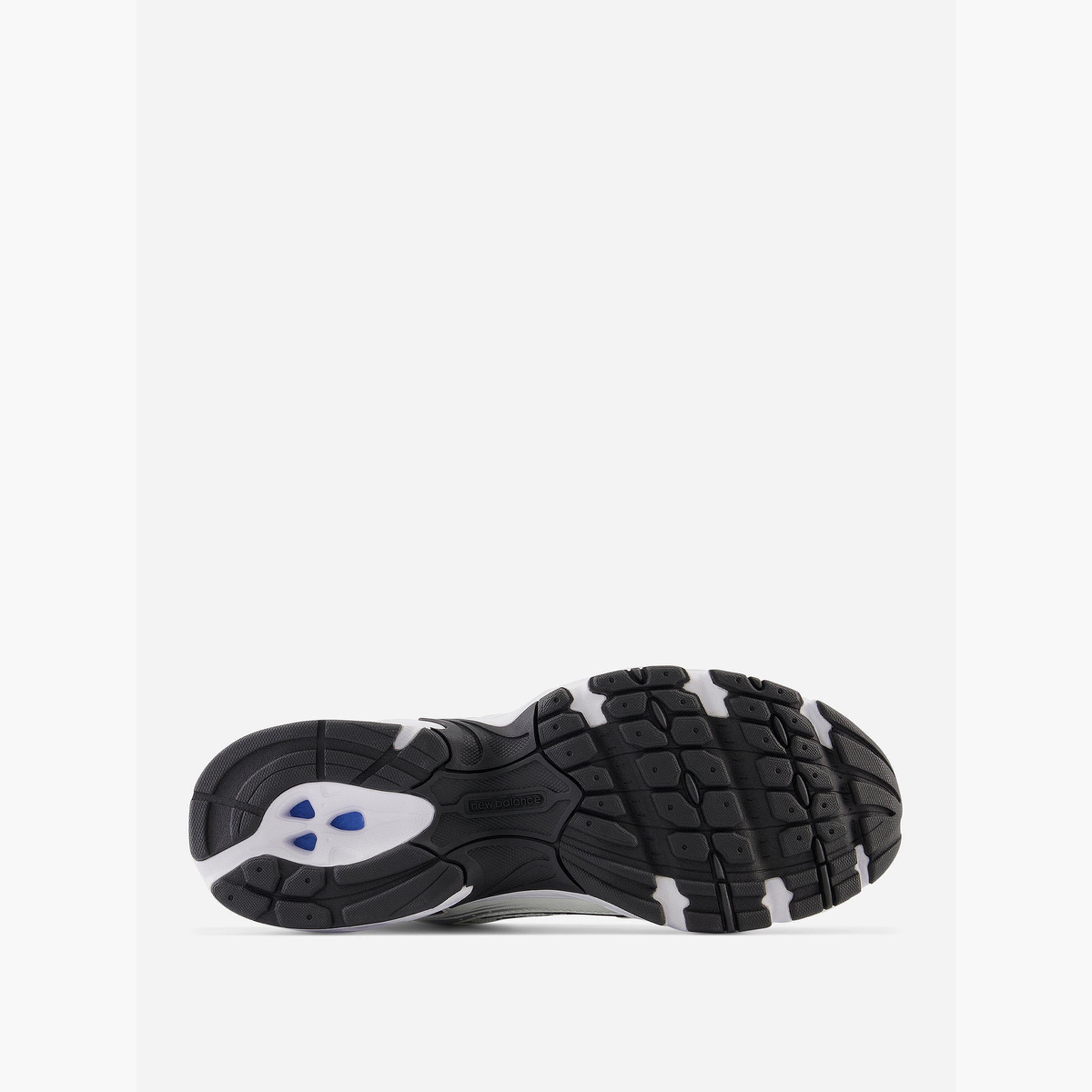 New Balance 530 Shoes-women-shoes-sneakers-image-6