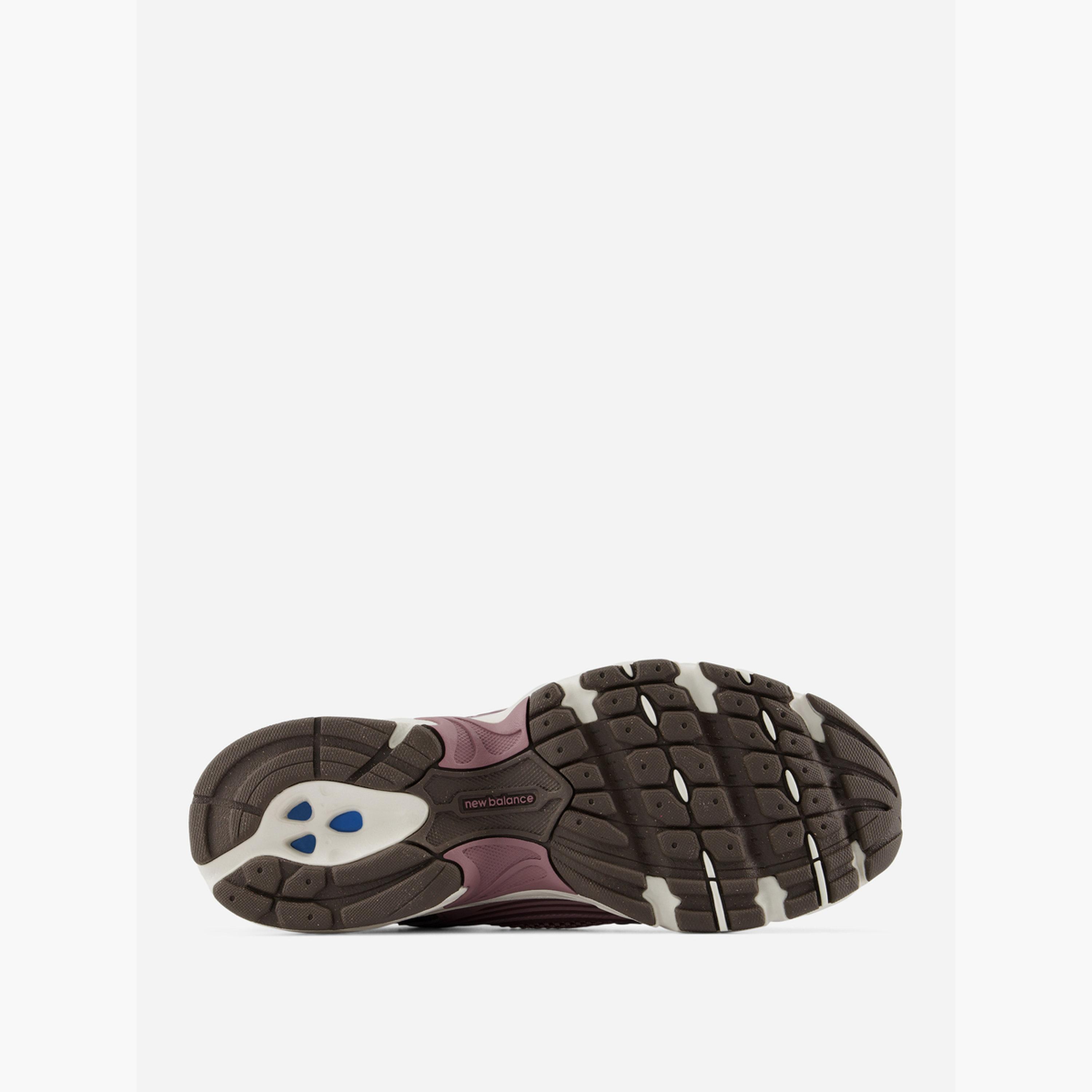 New Balance 530 Shoes-women-shoes-sneakers-image-10