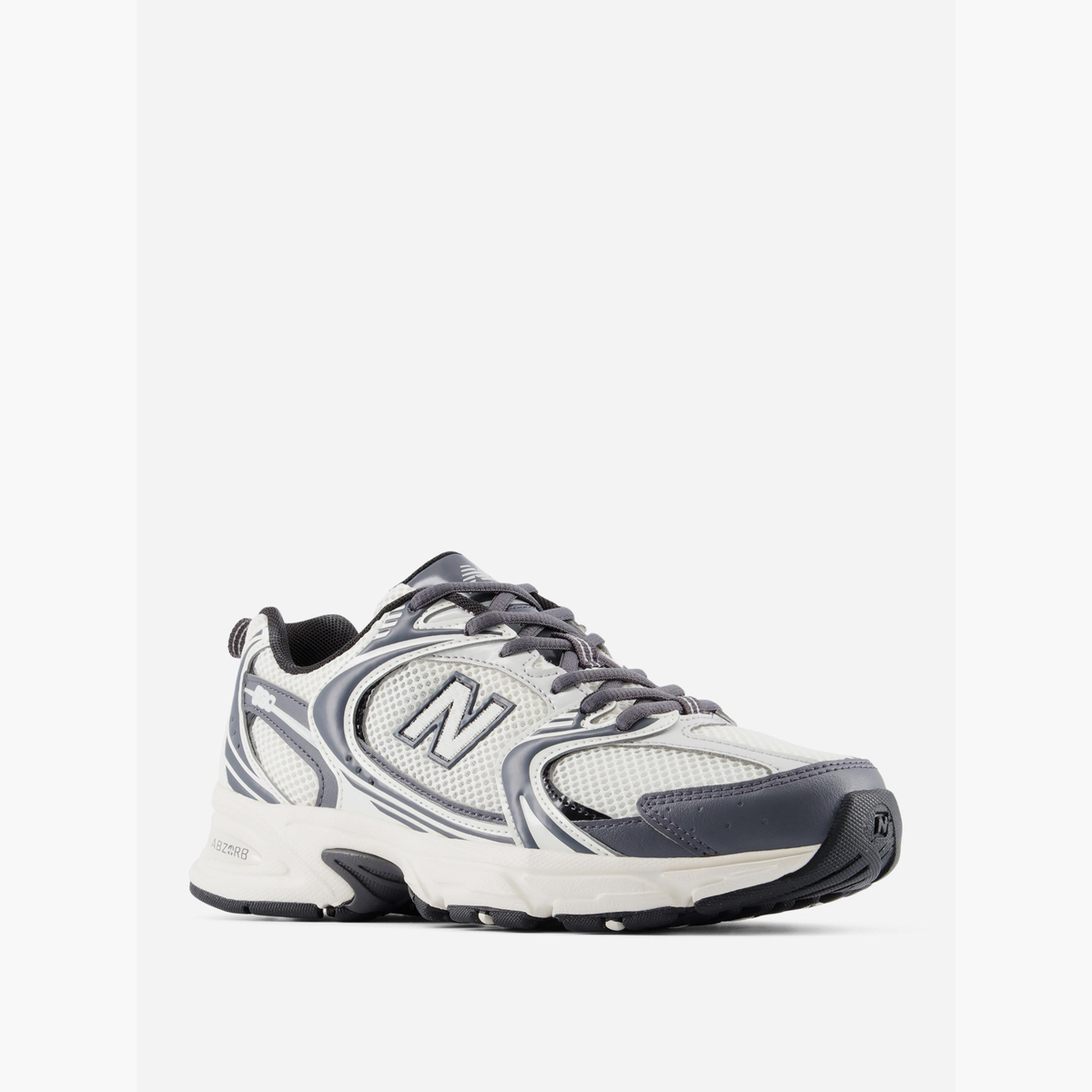 New Balance 530 Shoes-women-shoes-sneakers-image-4