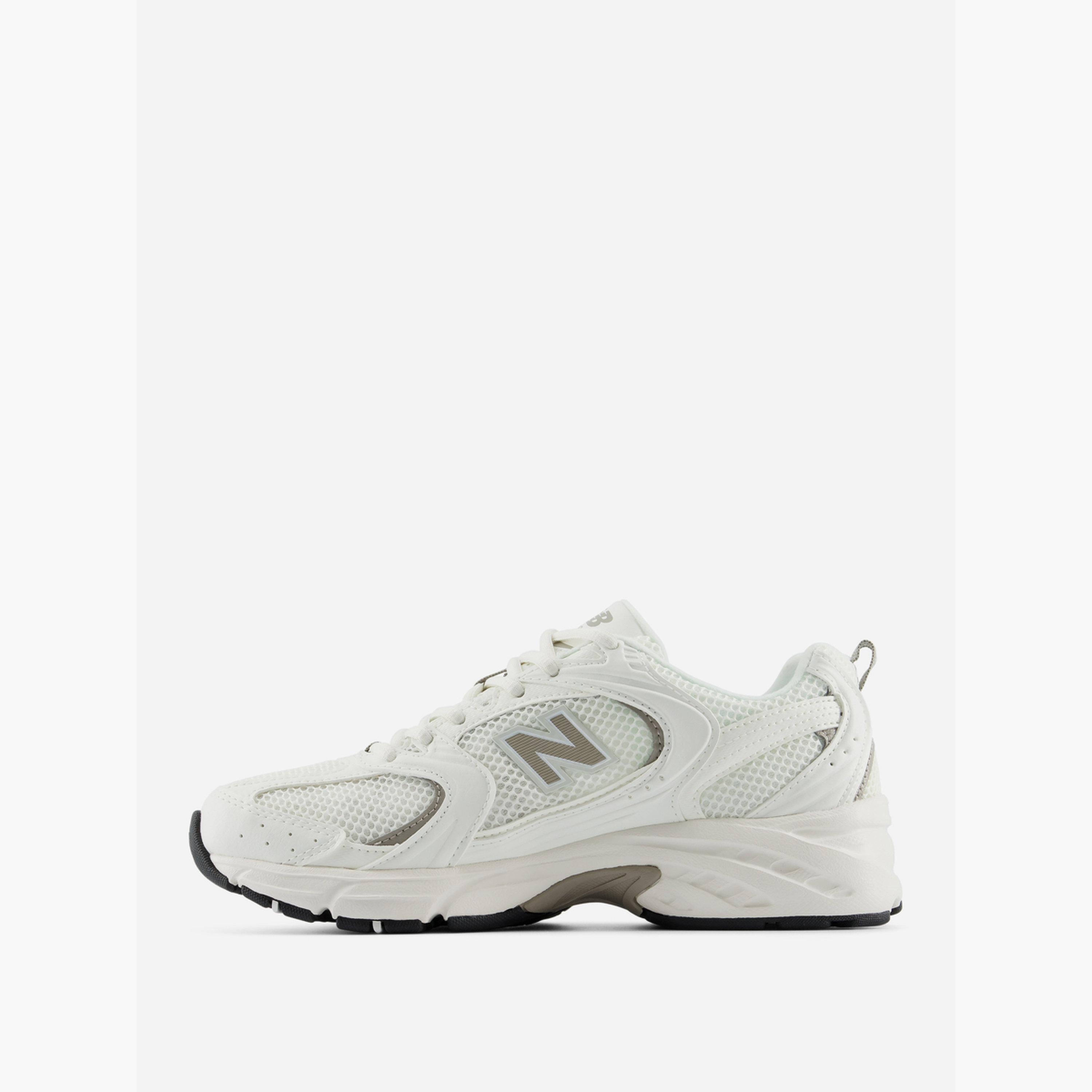 New Balance 530 Shoes-women-shoes-sneakers-image-3