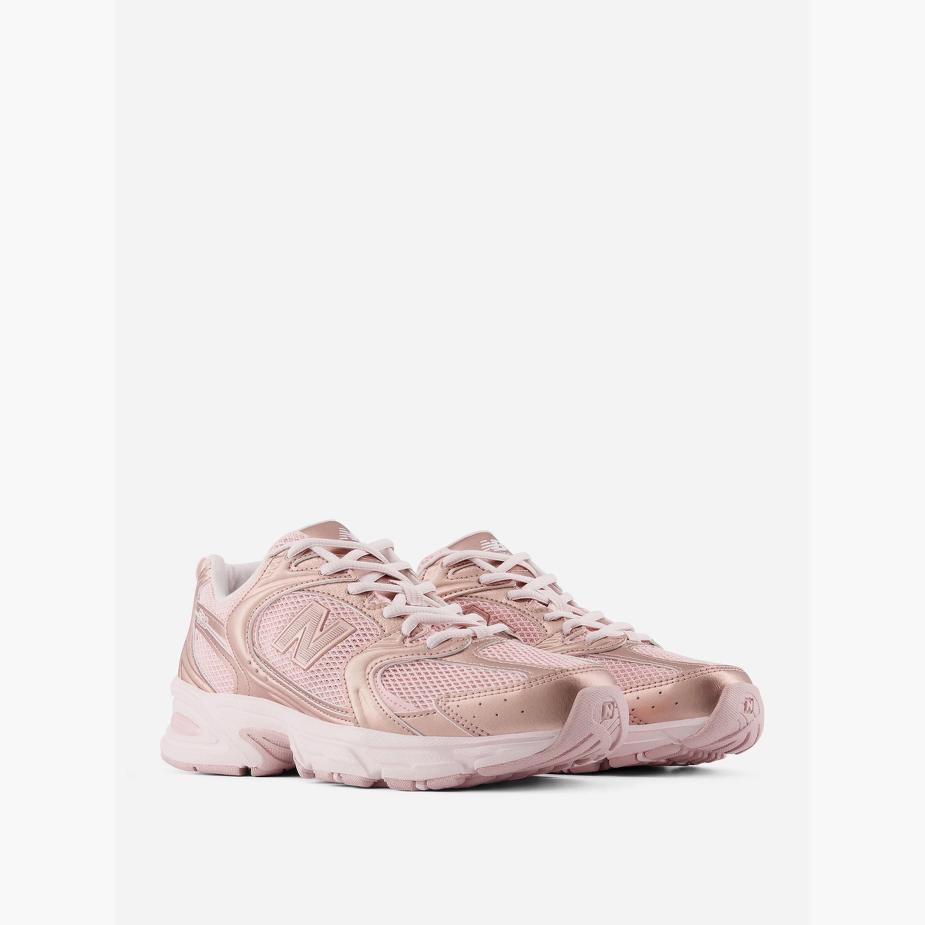New Balance 530 Shoes-women-shoes-sneakers-image-1