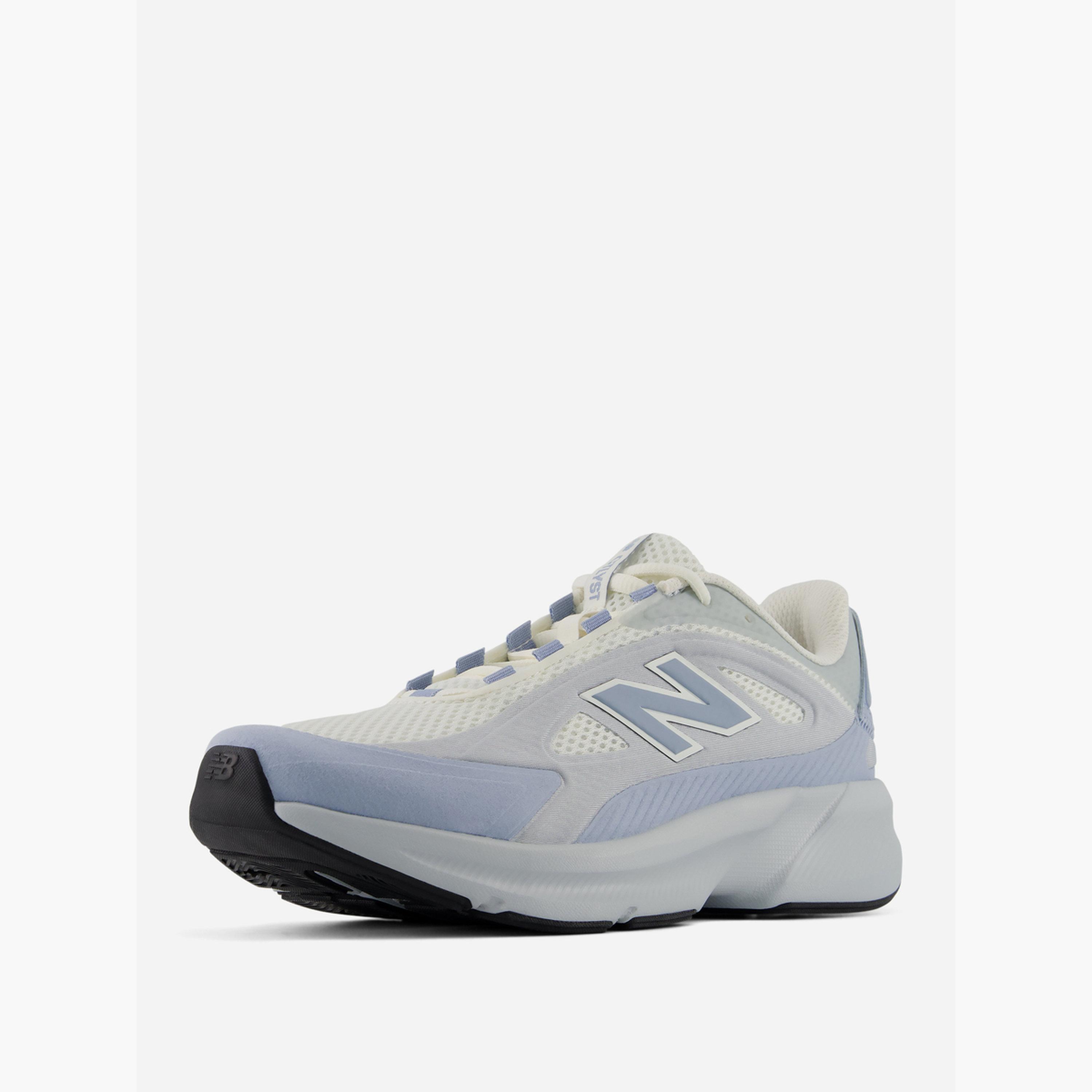 نيو بالانس - حذاء كاتاليست-women-shoes-sneakers-image-4