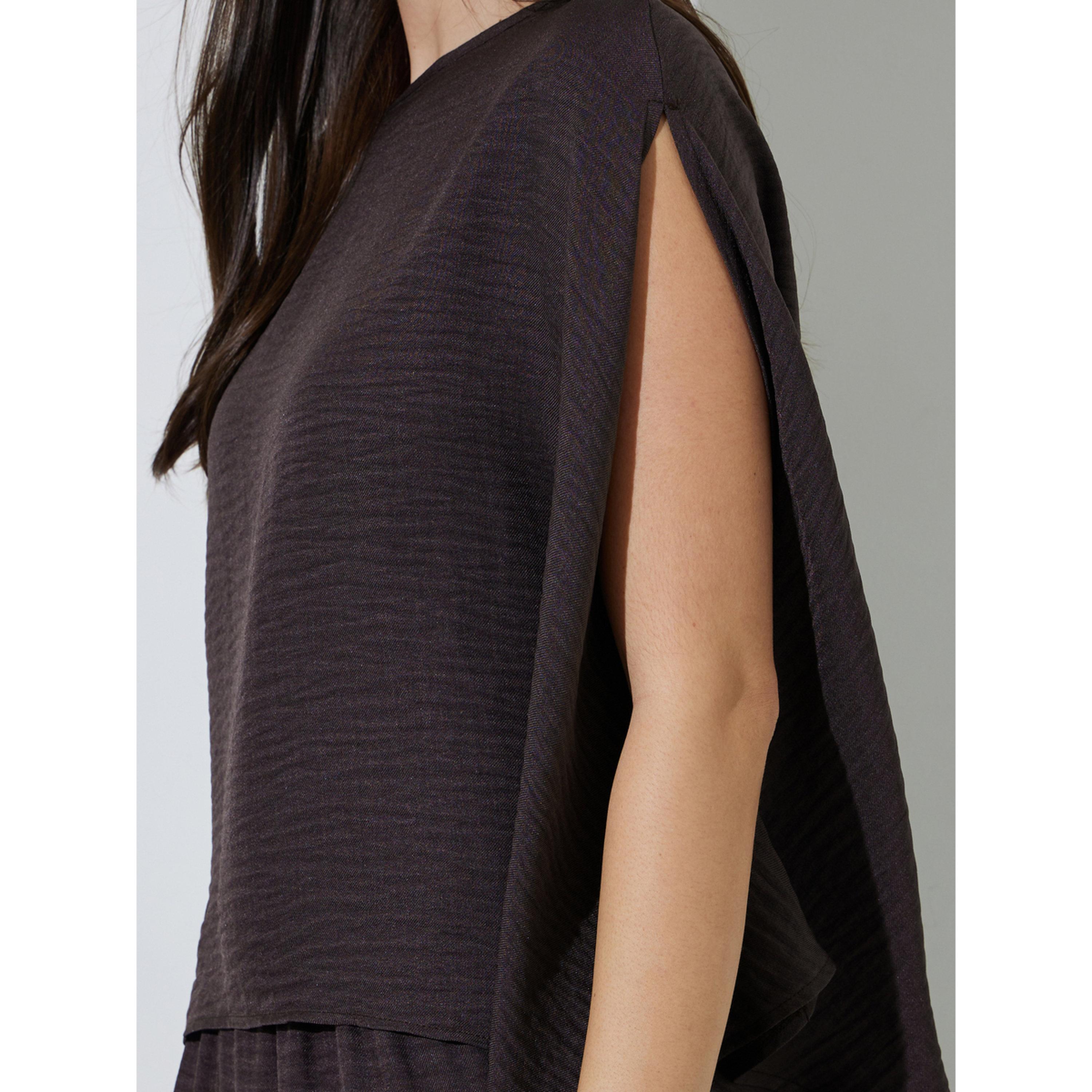 طقم منسق من بنطال بأرجل واسعة وبلوزة بأكمام خفاش سادة باللون البني-women-clothing-coordsets-image-6